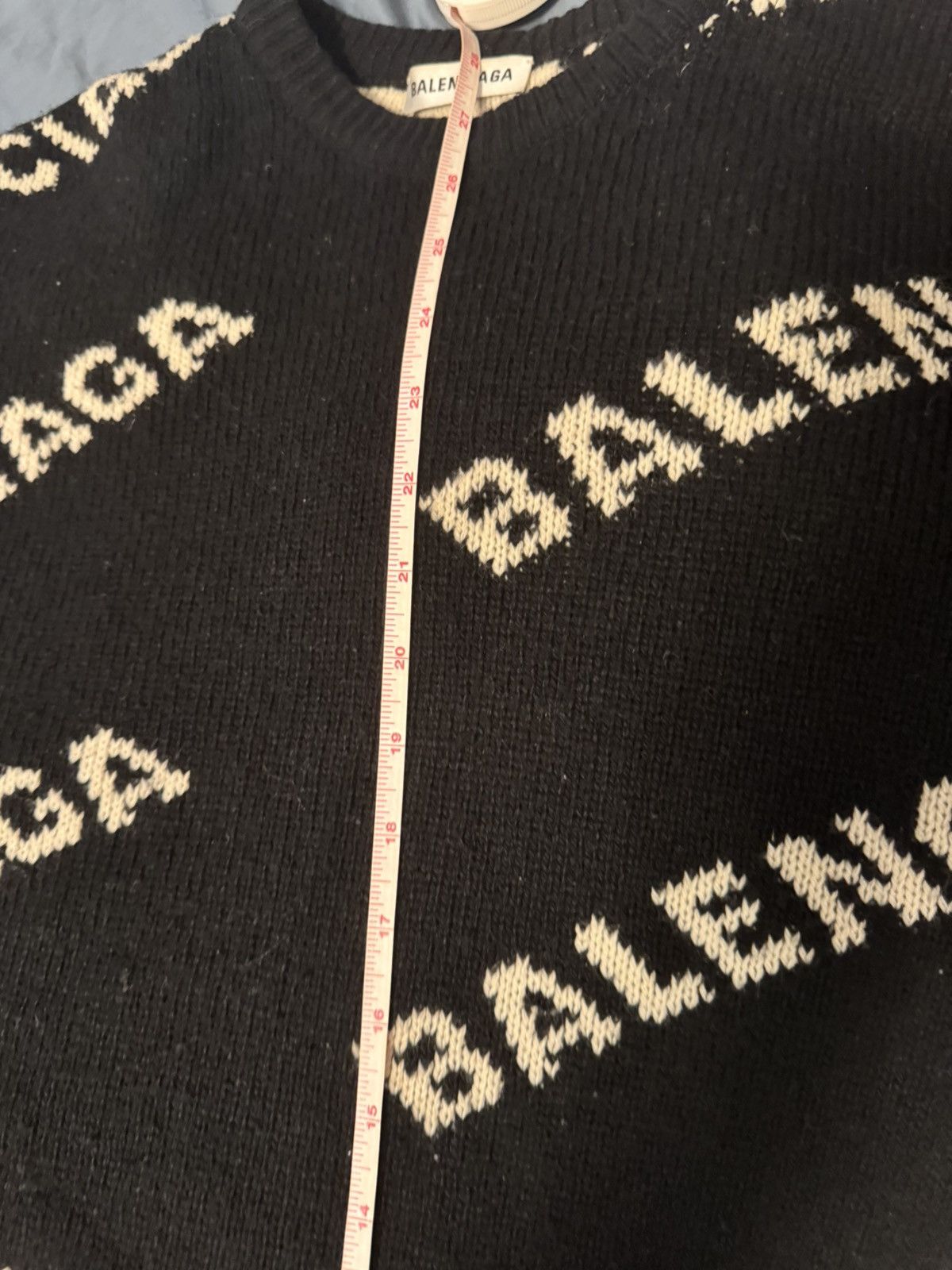 Balenciaga Balenciaga Logo Sweater Size US L / EU 52-54 / 3 - 6 Thumbnail