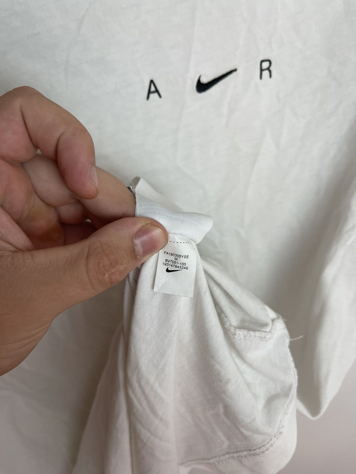 Nike Mens Nike T Shirt air max big logo tee streetwear y2k Size US M / EU 48-50 / 2 - 5 Thumbnail