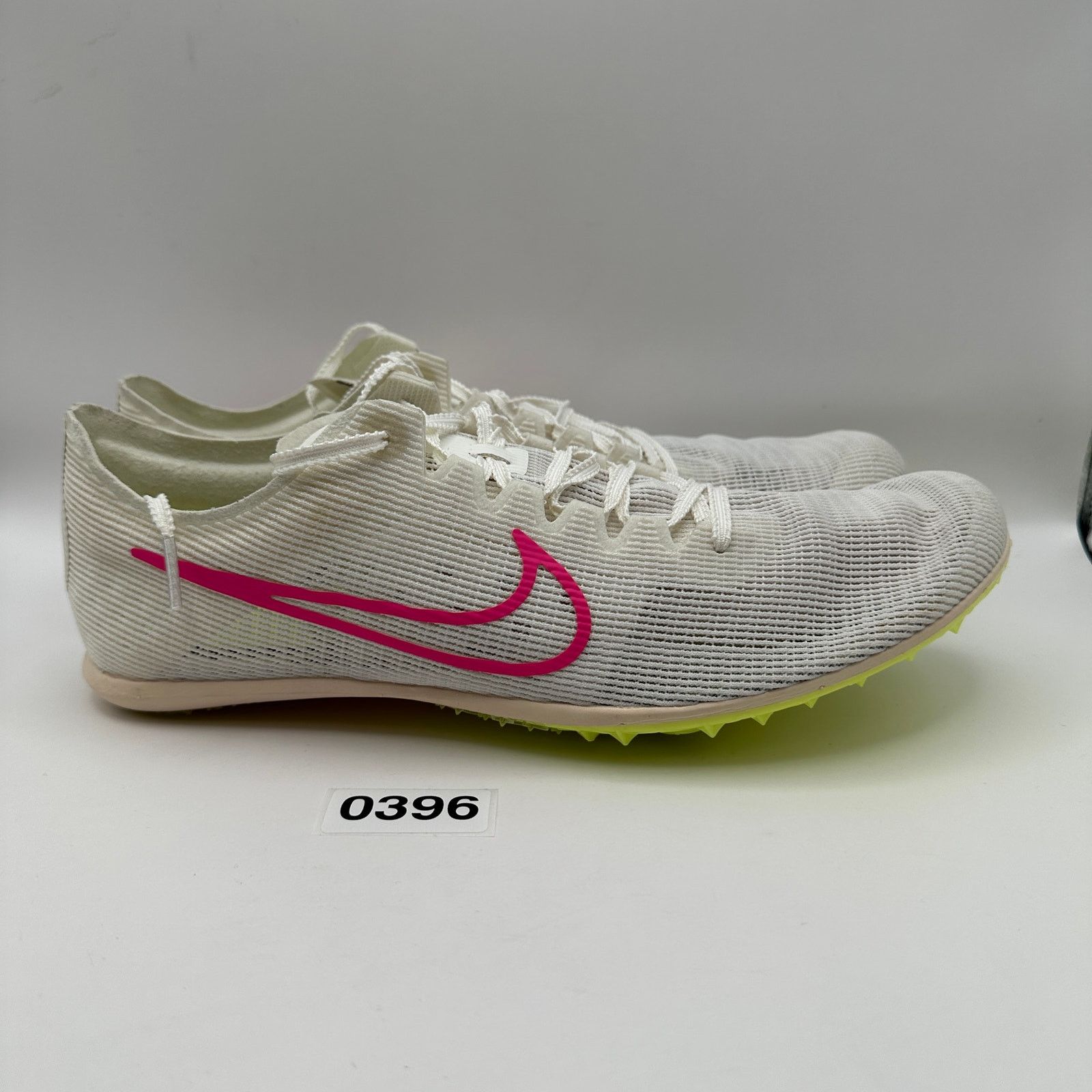 Nike NIKE Men's 11.5 Zoom Mamba 6 Track n Field Distance NO SPIKE Size US 11.5 / EU 44-45 - 5 Thumbnail