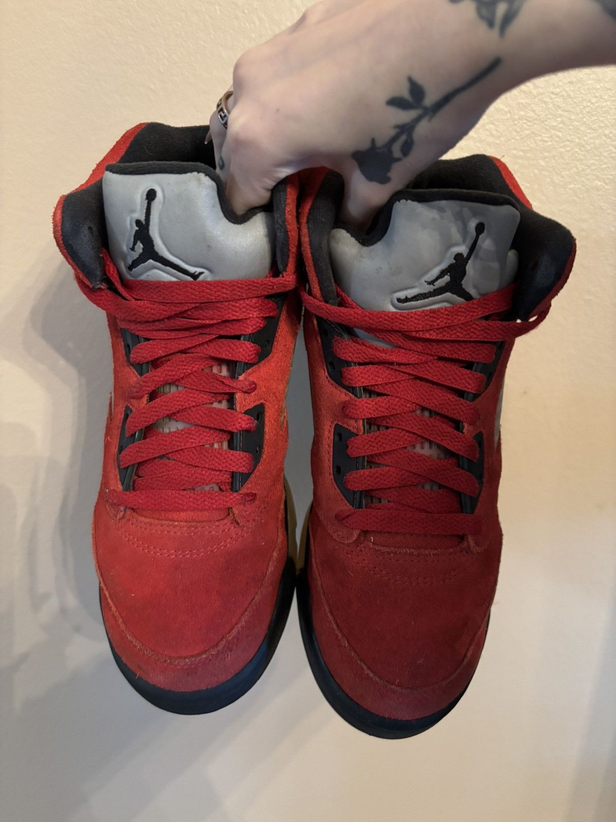 Jordan Brand Air Jordan 5 Retro GS 'Raging Bull' 2021 Size US 5.5 / EU 38 - 3 Thumbnail