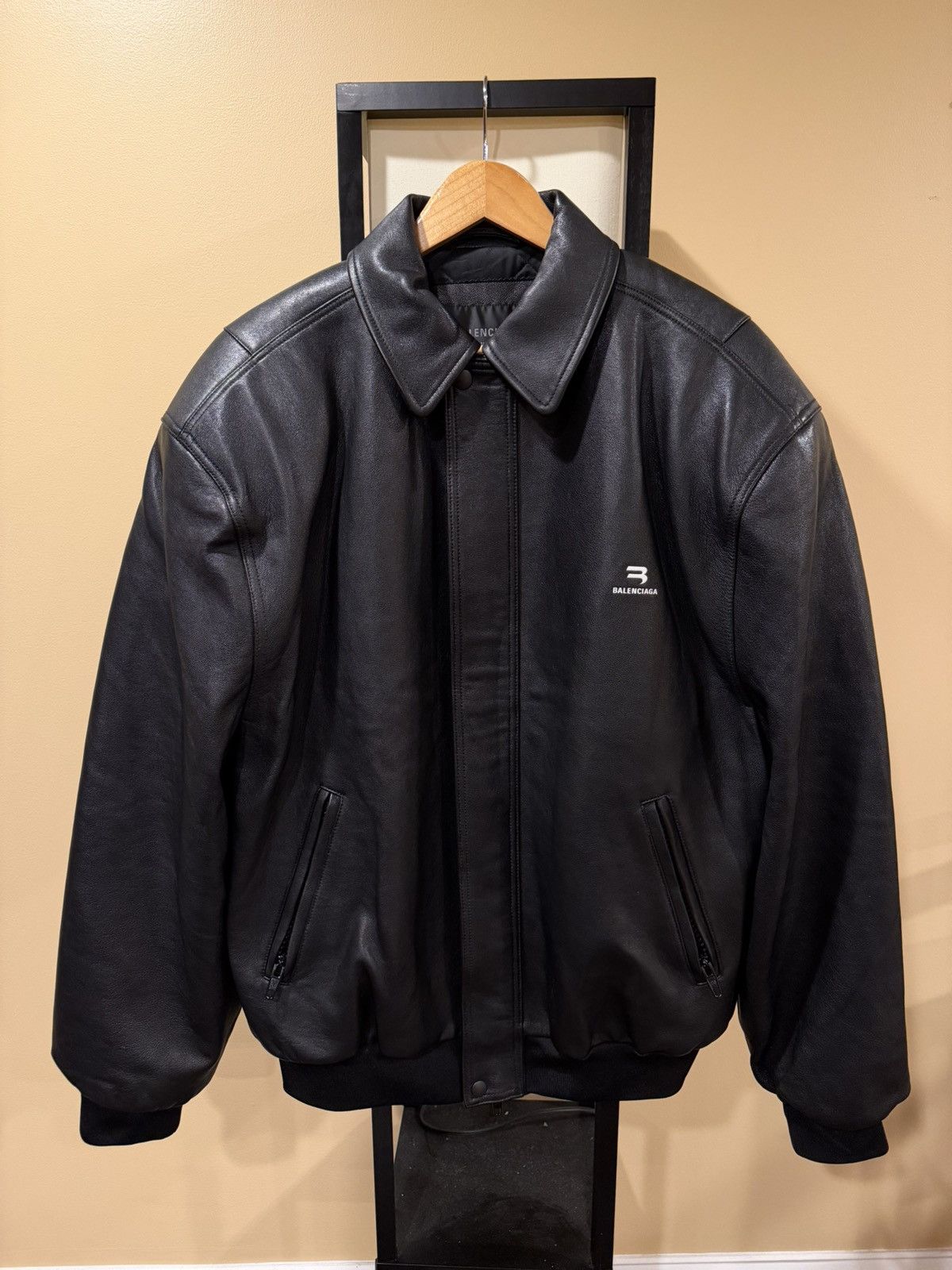 Balenciaga Balenciaga Sporty B Taxi Blouson Bomber Jacket | Grailed