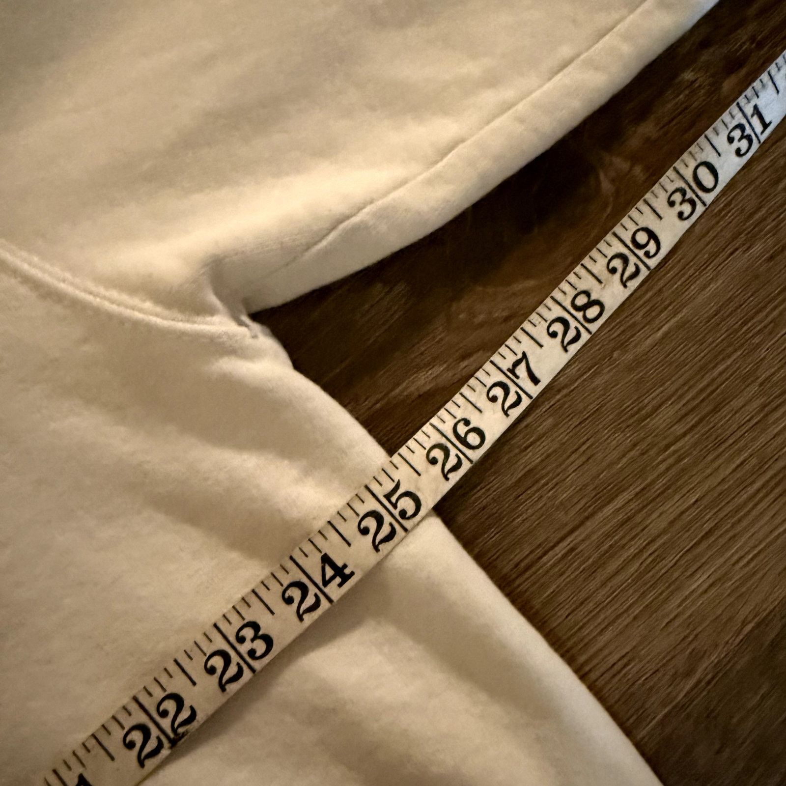 Fruit Of The Loom Vintage Peter Pan Production Aligator Crew Neck Size US XL / EU 56 / 4 - 4 Thumbnail