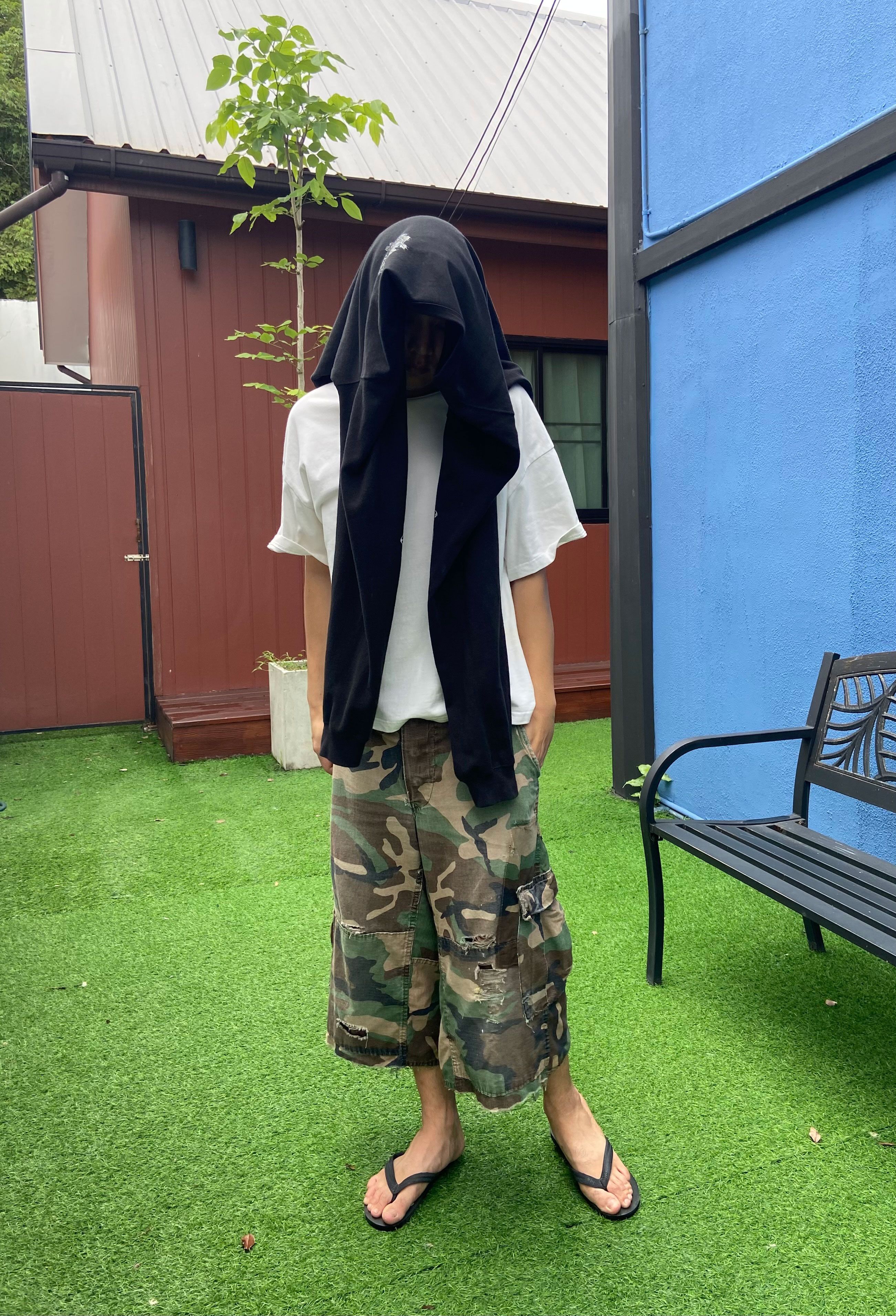 Vintage 1990 FADED VINTAGE CAMO CARGO SHORTS Size US 33 - 2 Thumbnail