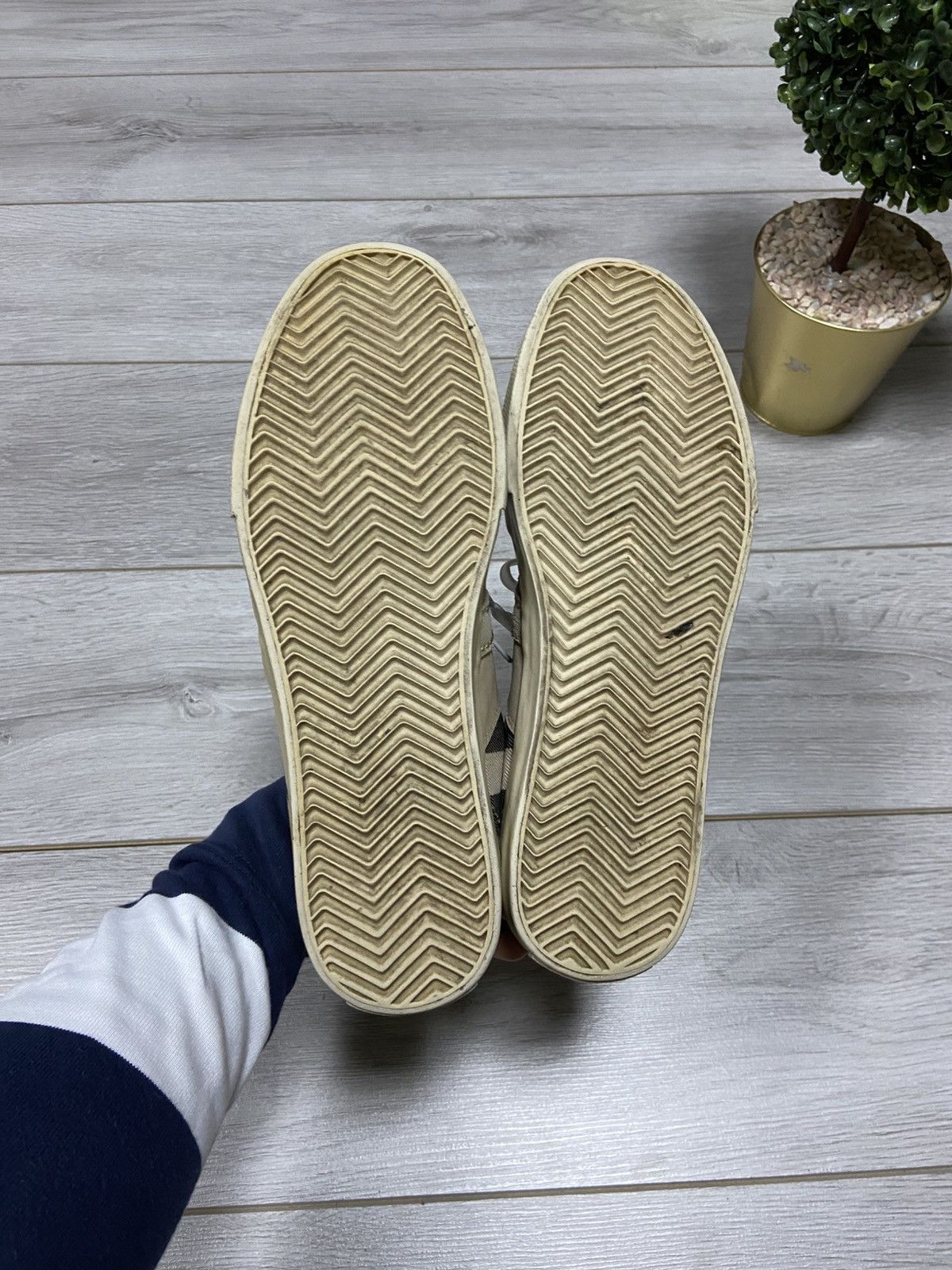 Burberry Burberry niva check sneakers shoes Size US 8 / EU 41 - 8 Thumbnail