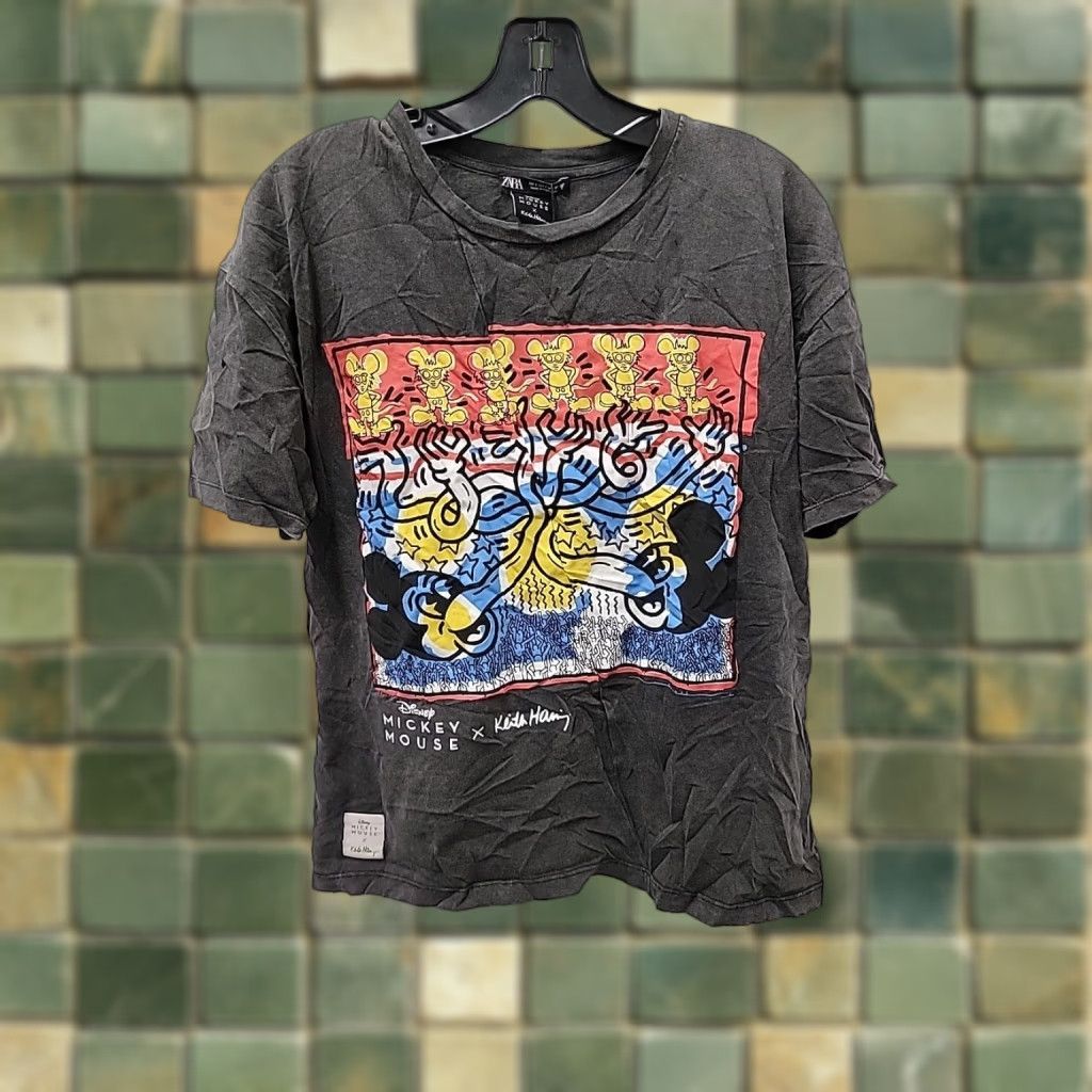 Zara ZARA Disney X Keith Haring T Shirt Womens Size Small Gray Mickey Mouse Tee Size S / US 4 / IT 40 - 1 Thumbnail