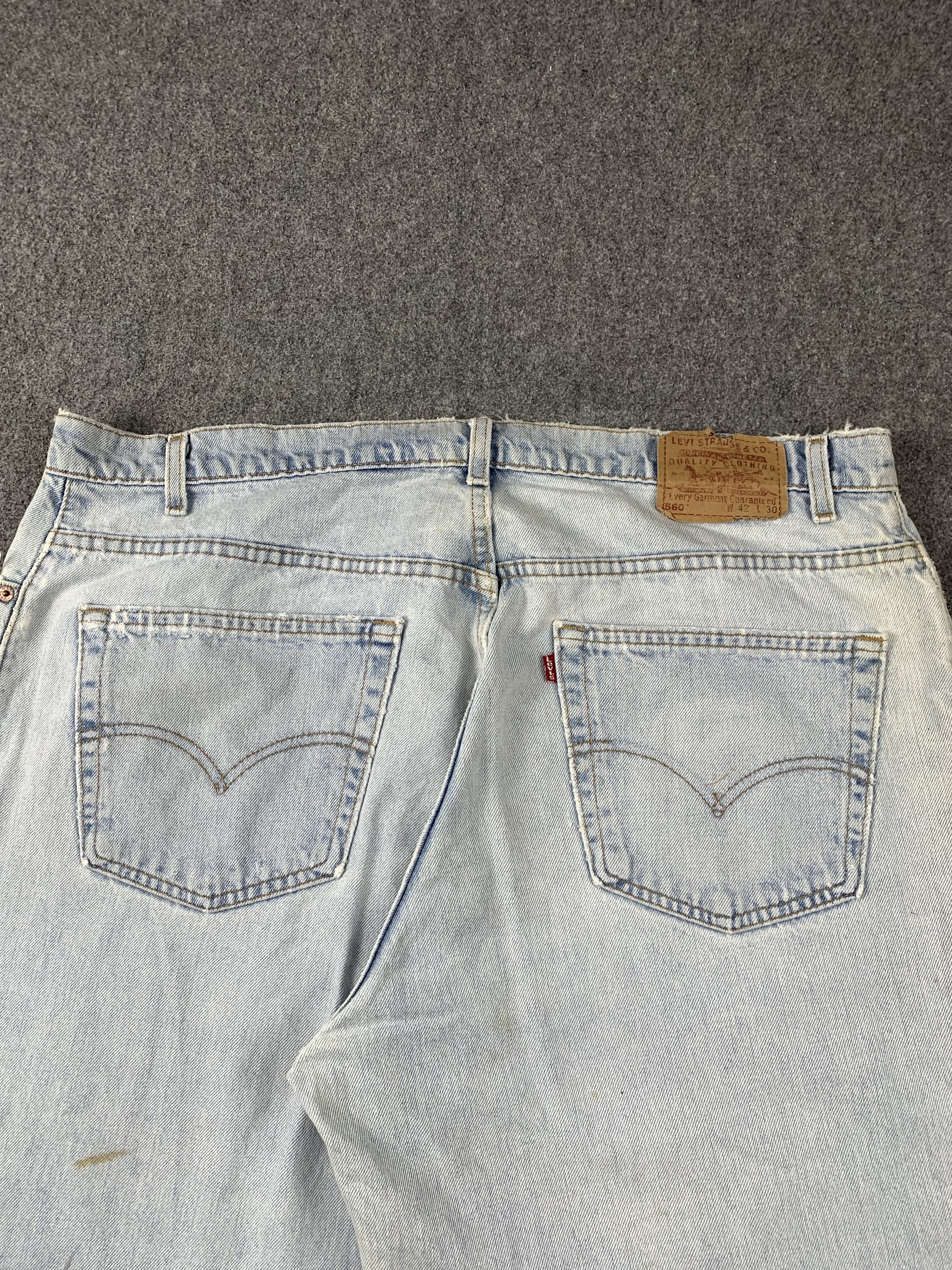 Levi's Vintage 90s Levis 560 Light Wash Jeans DP1995 Size US 40 / EU 56 - 4 Thumbnail