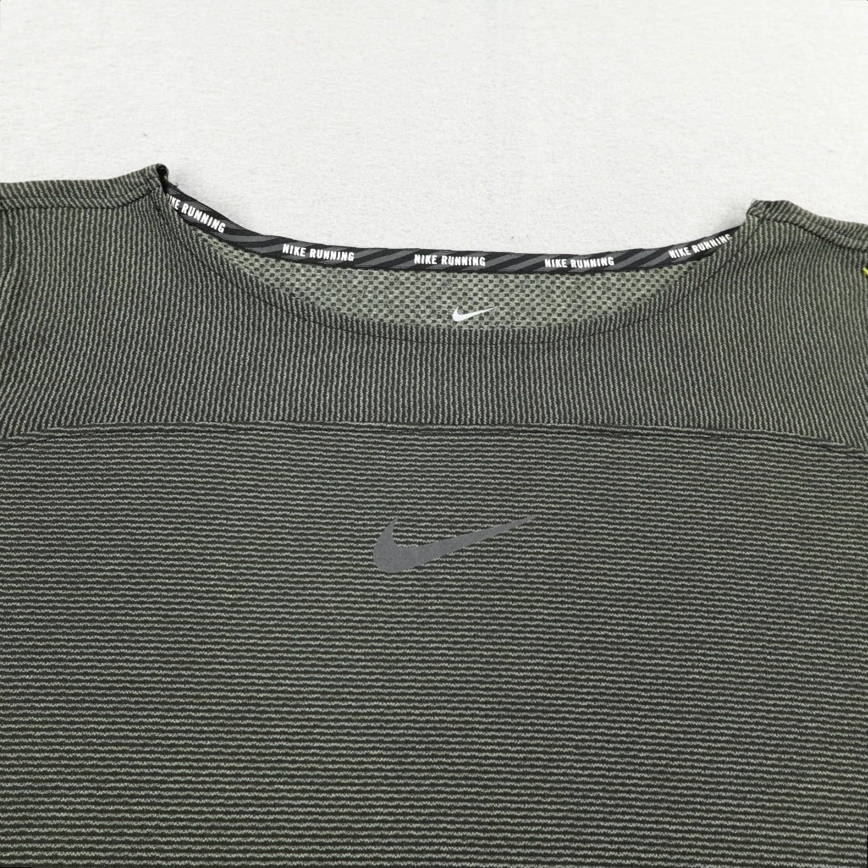 Nike Nike Shirt Womens XL Gray Long Aeroreact Running Dri Fit Performance Top Gym Size XL / US 12-14 / IT 48-50 - 2 Thumbnail