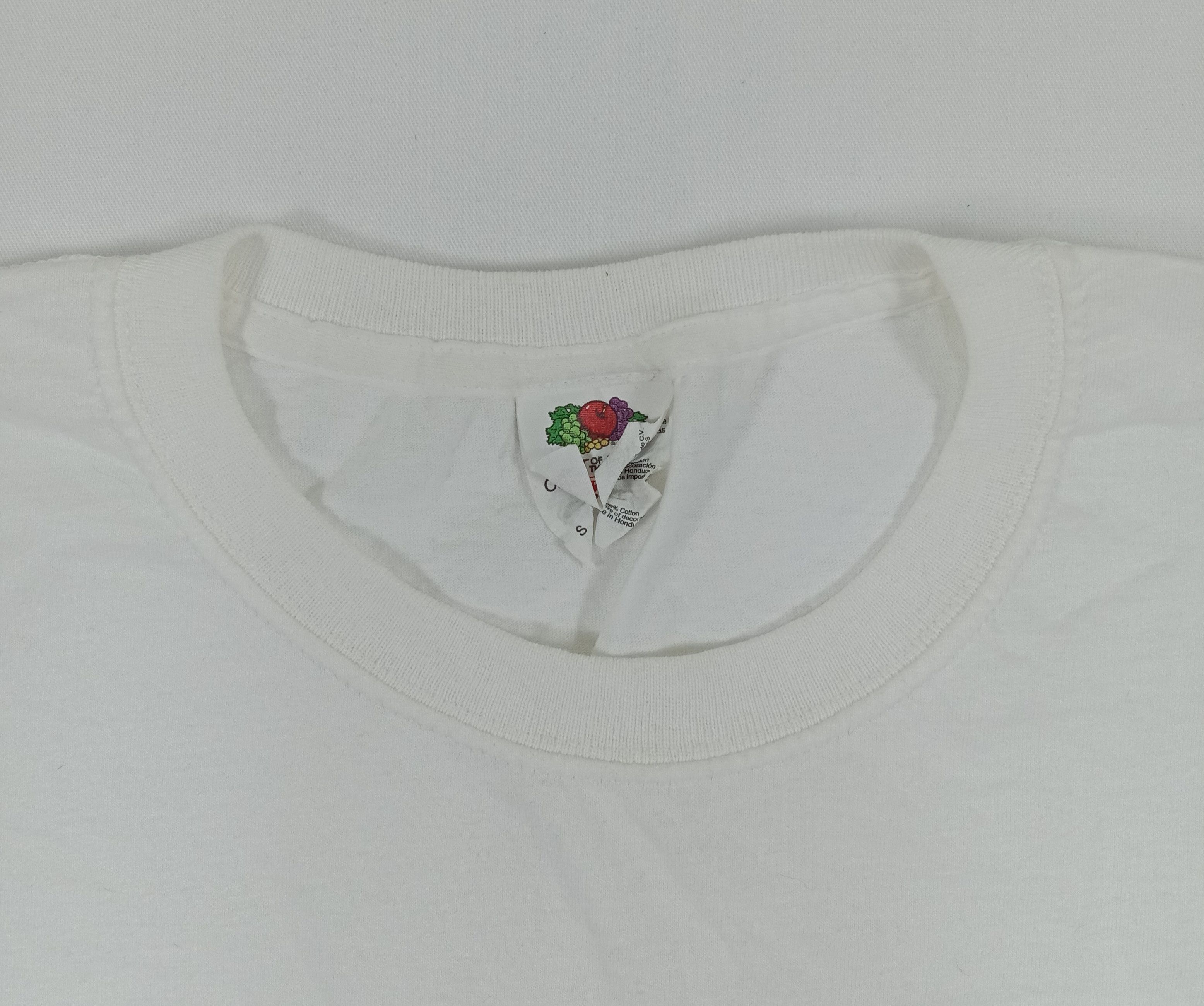 Fruit Of The Loom Vintage Fruit Of The Loom 'Psychic Wave' T Shirt Size US M / EU 48-50 / 2 - 3 Thumbnail