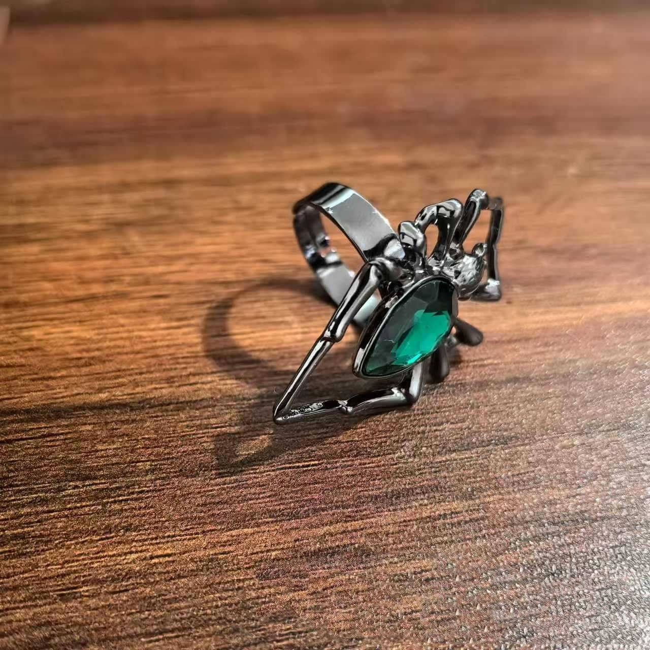 Jewelry Vintage Spider Gemstone Ring Size ONE SIZE - 2 Thumbnail