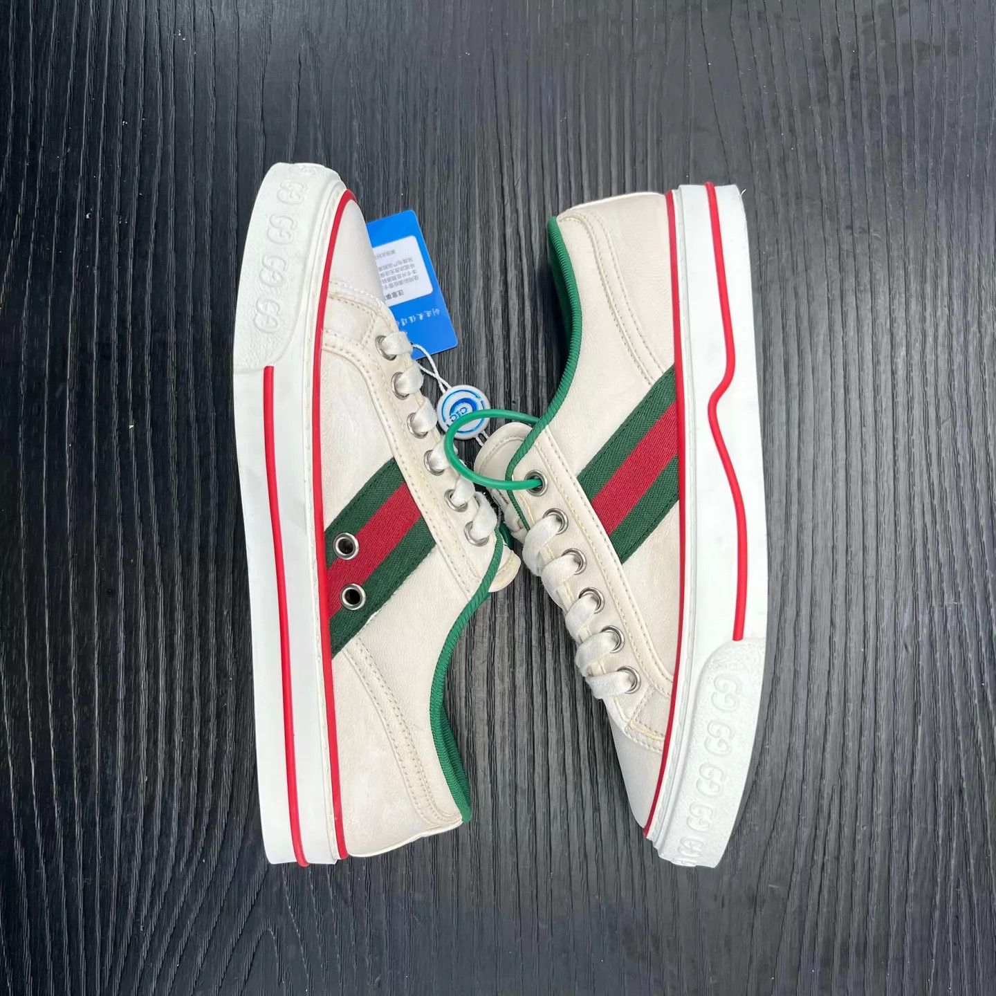 Gucci Gucci 1977 White Red Green 35 Shoes Size US 4.5 / IT 34.5 - 2 Thumbnail