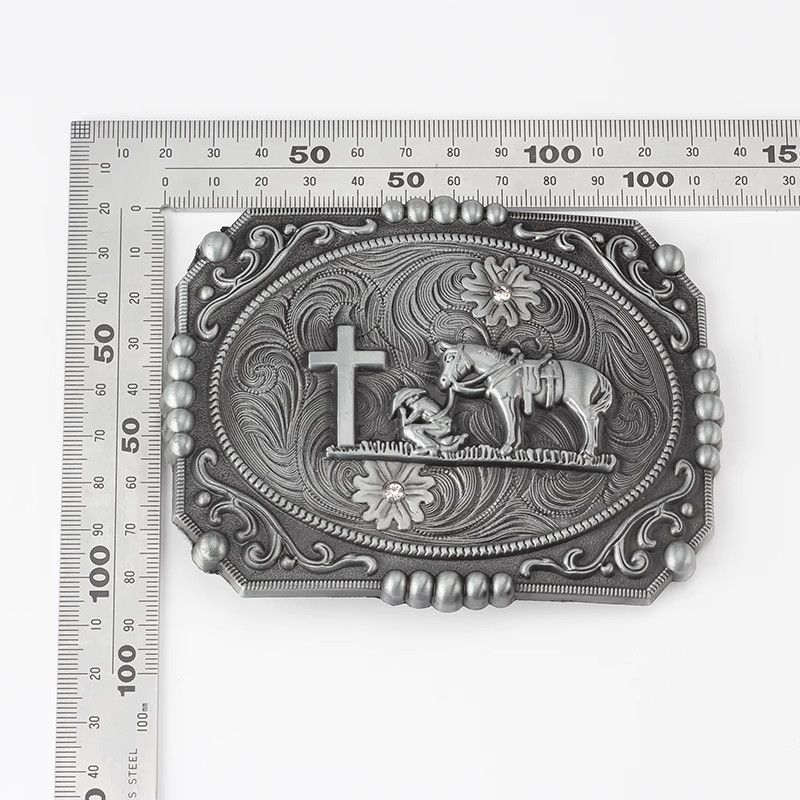 Designer Modern Vintage Belt Riveted Belts Menswear Accessories Size ONE SIZE - 3 Thumbnail