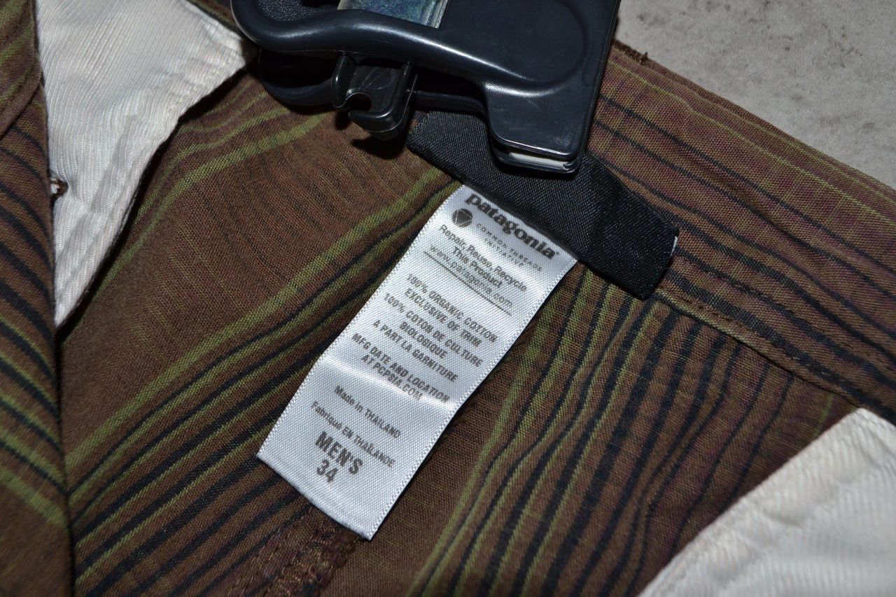 Patagonia Patagonia Shorts Cargo Brown Striped Men size 34 Size US 34 / EU 50 - 11 Thumbnail