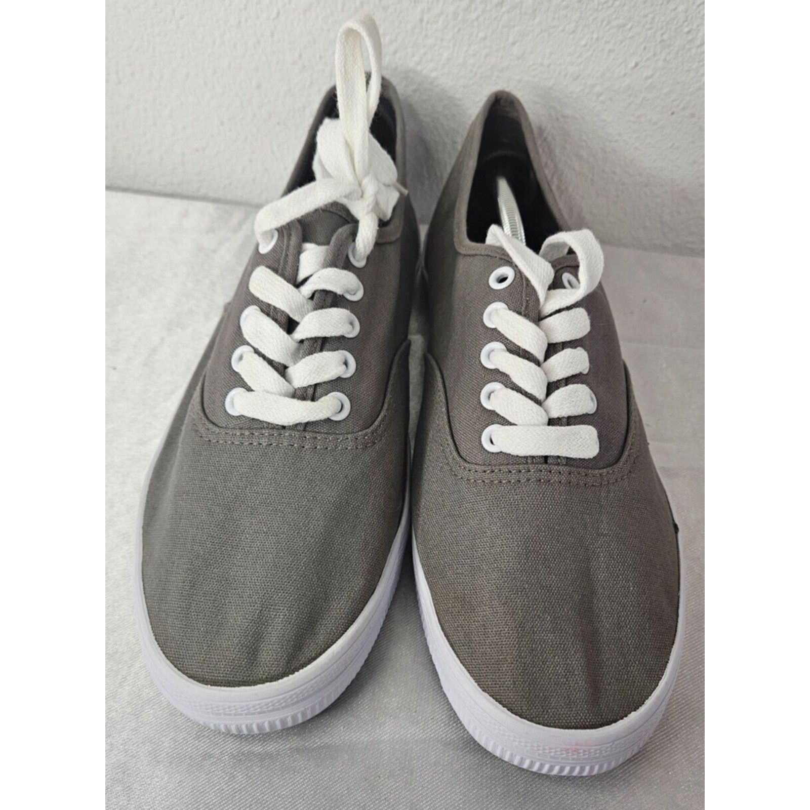Other American Eagle Men’s Lace-Up Canvas Shoes Grey Casual Sz 9.5 Size US 9.5 / EU 42-43 - 2 Thumbnail