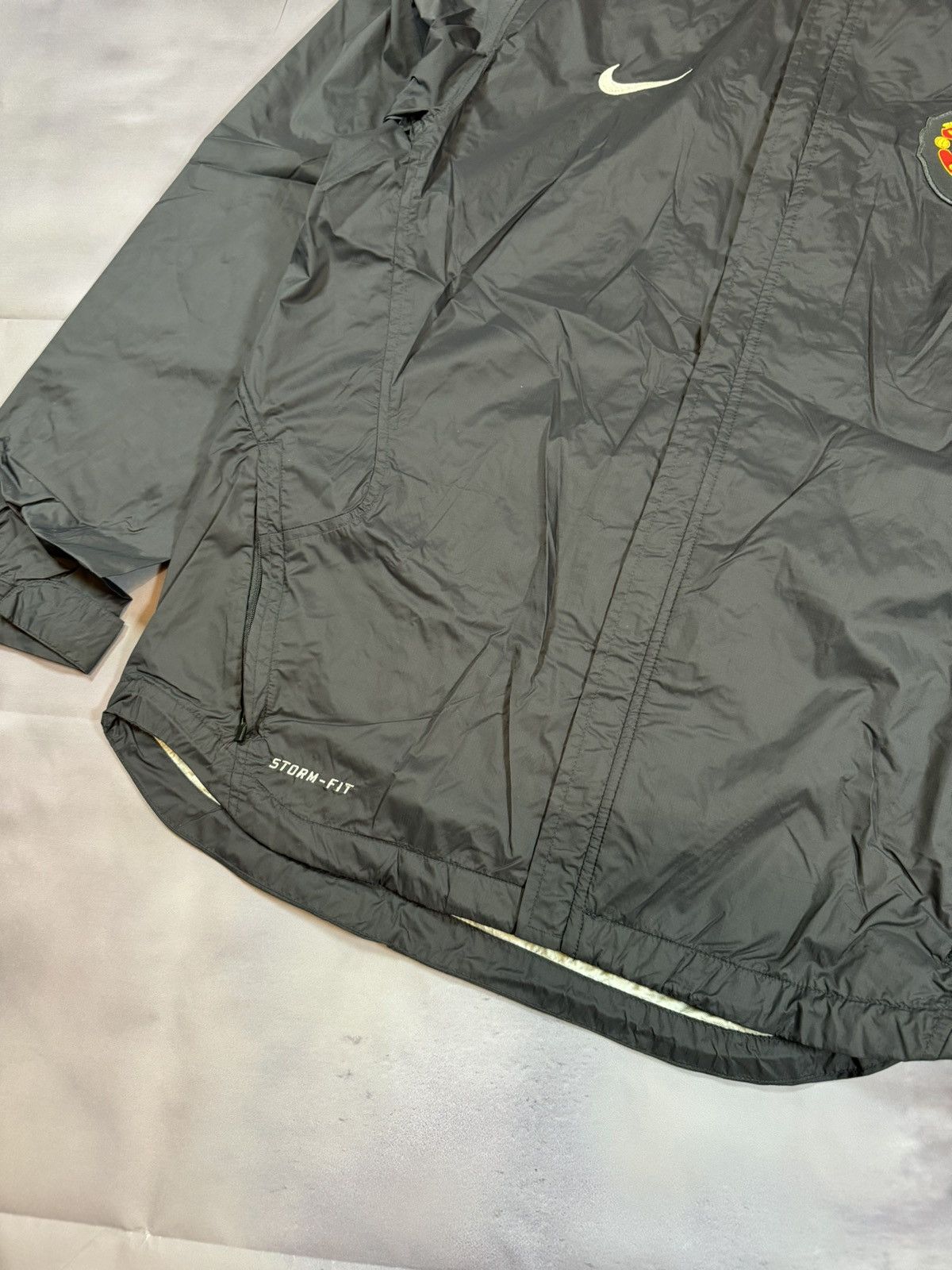 Nike × Vintage Vintage Manchester United Raincoat Training Nike Jacket Size US M / EU 48-50 / 2 - 5 Thumbnail