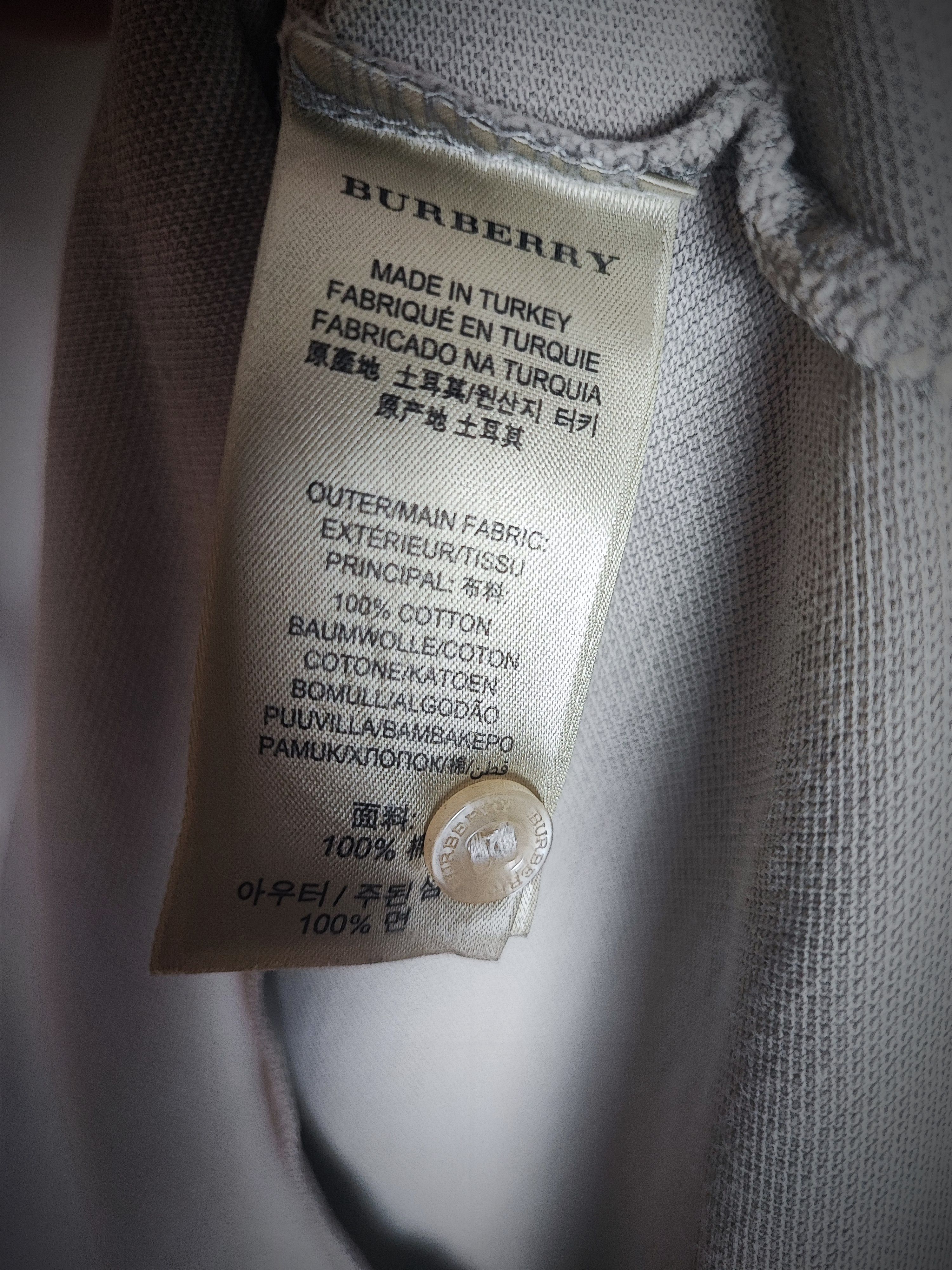 Burberry 🔥 Burberry Polo size S tan🔥 Size US S / EU 44-46 / 1 - 8 Thumbnail