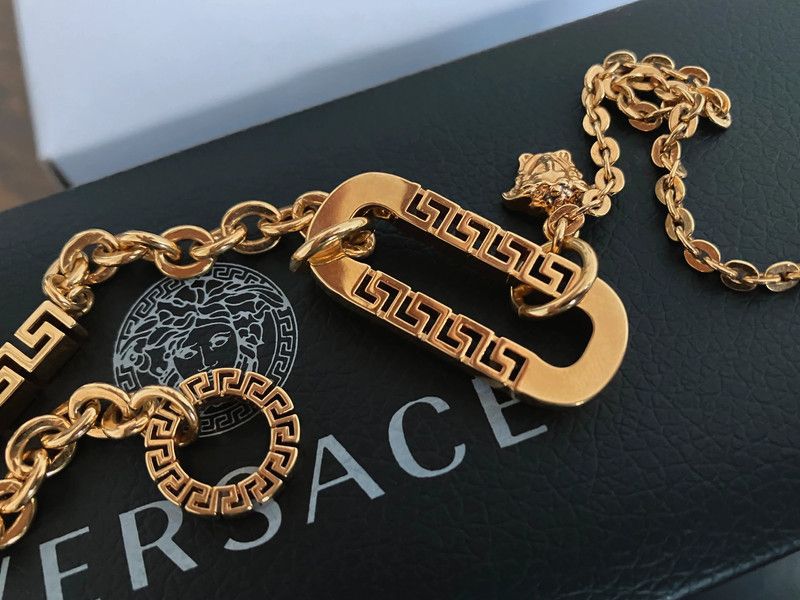 Versace Versace Gold Round Logo Necklace Gold Plated Size ONE SIZE - 2 Thumbnail