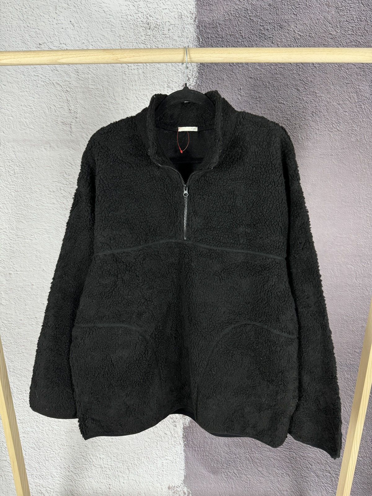GU Japan Black teddy fleece half zip sweater