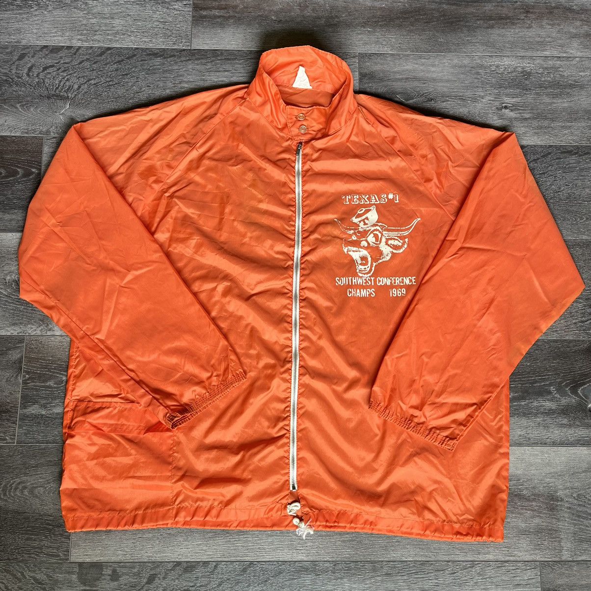 Vintage True Vintage 1969 Texas Longhorns Champions Nylon Zip Jacket Size US XL / EU 56 / 4 - 1 Thumbnail