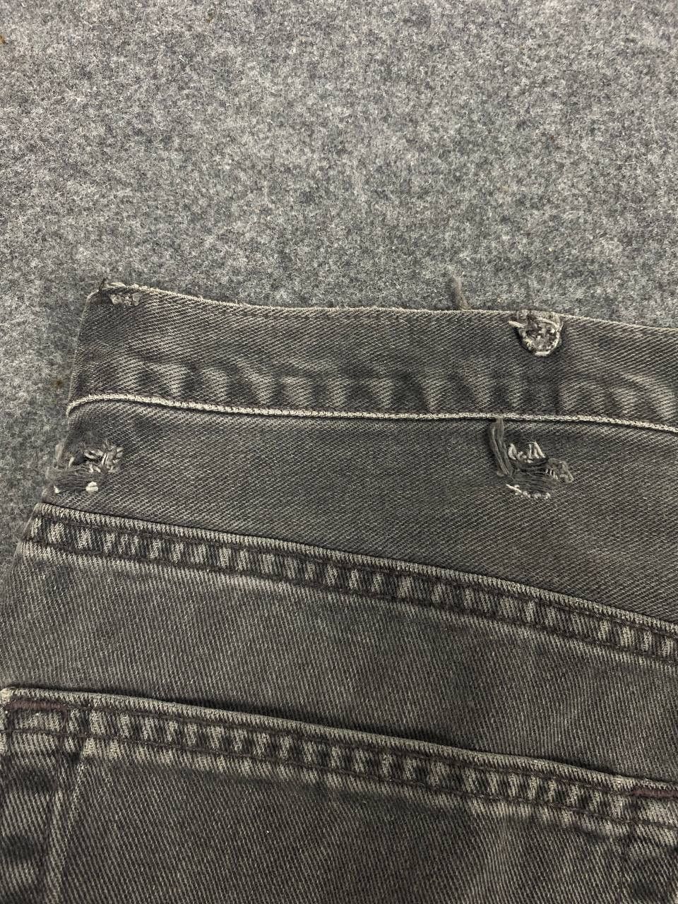 Levi's vintage levis 550 faded black distressed denim Size US 40 / EU 56 - 4 Thumbnail