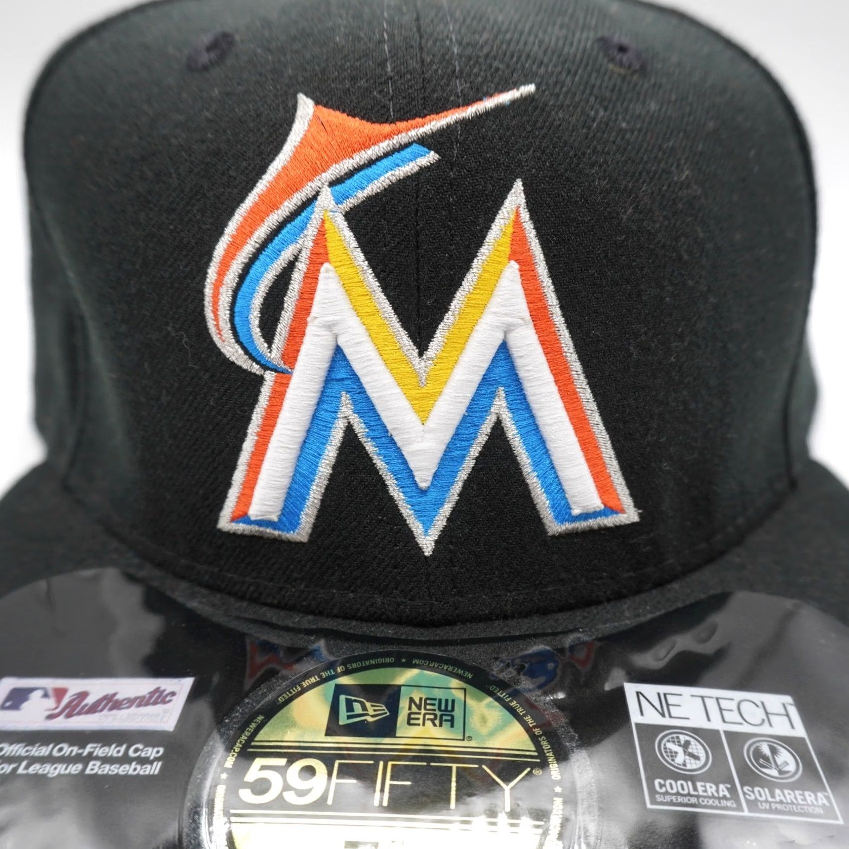 New Era New Era Miami Marlins Hat Mens 7 7/8 Black 59FIFTY Authentic On-Field Fitted Cap Size ONE SIZE - 3 Thumbnail