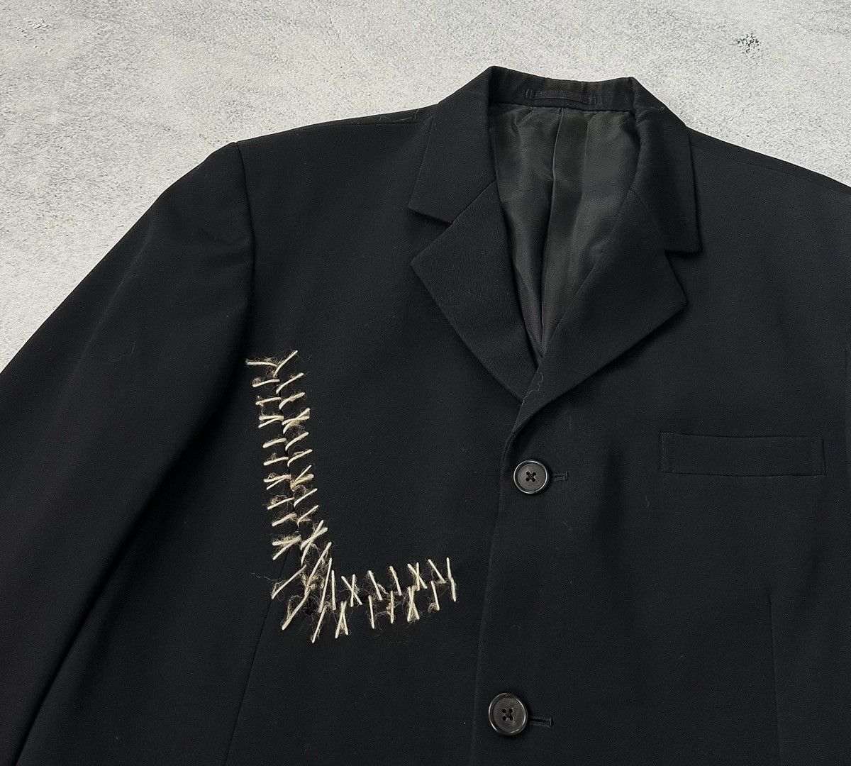 Yohji Yamamoto 90’s Stitch Wool Coat Size US L / EU 52-54 / 3 - 2 Thumbnail