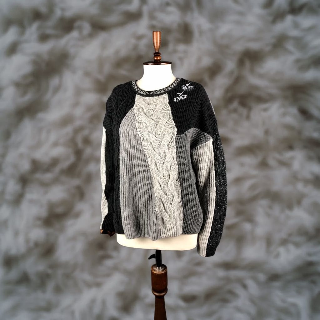 Desigual Desigual Women's Sweater Gray Cotton Blend Floral Cable-Knit Crew Neck Pullover Casual Size M Womens Size M / US 6-8 / IT 42-44 - 1 Thumbnail
