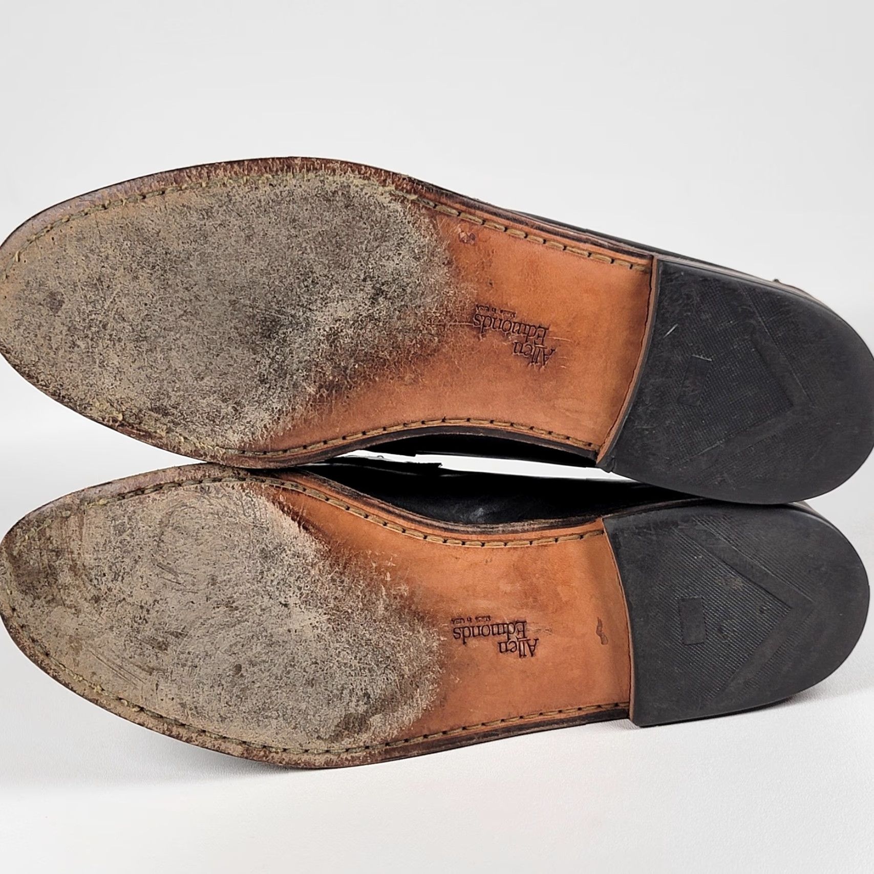 Allen Edmonds Allen Edmonds Newcomb Loafers Black Brown Woven Trim 11 D USA Made Size US 11 / EU 44 - 7 Thumbnail
