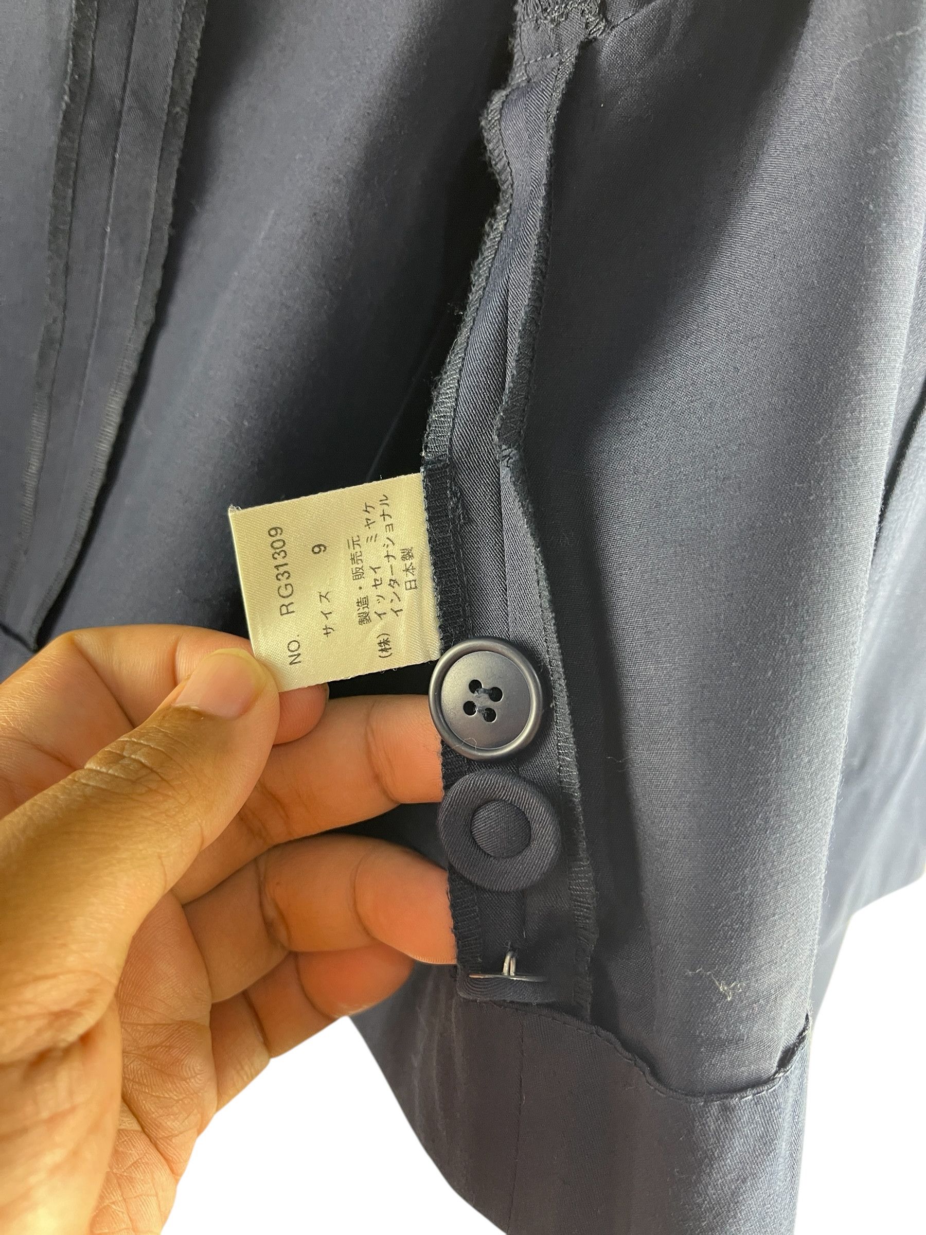 Issey Miyake Vintage Issey Miyake Cropped Hoodies Pleated Jacket Size XS / US 0-2 / IT 36-38 - 14 Thumbnail