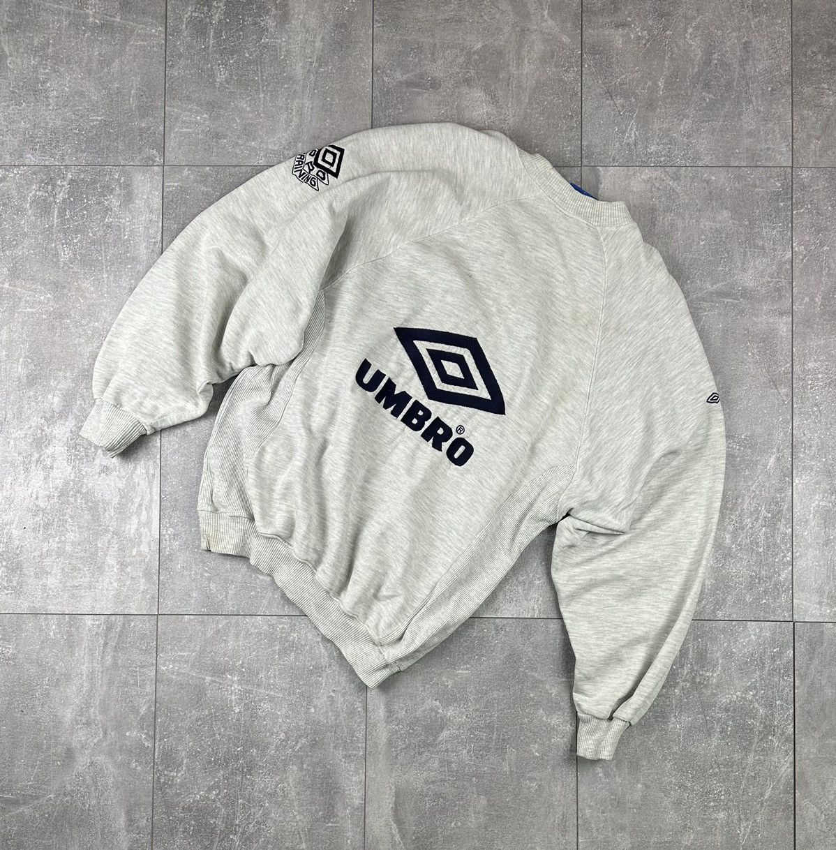 Umbro Umbro Pro Training Vintage Sweatshirt 90s Sportswear Size US S / EU 44-46 / 1 - 2 Thumbnail