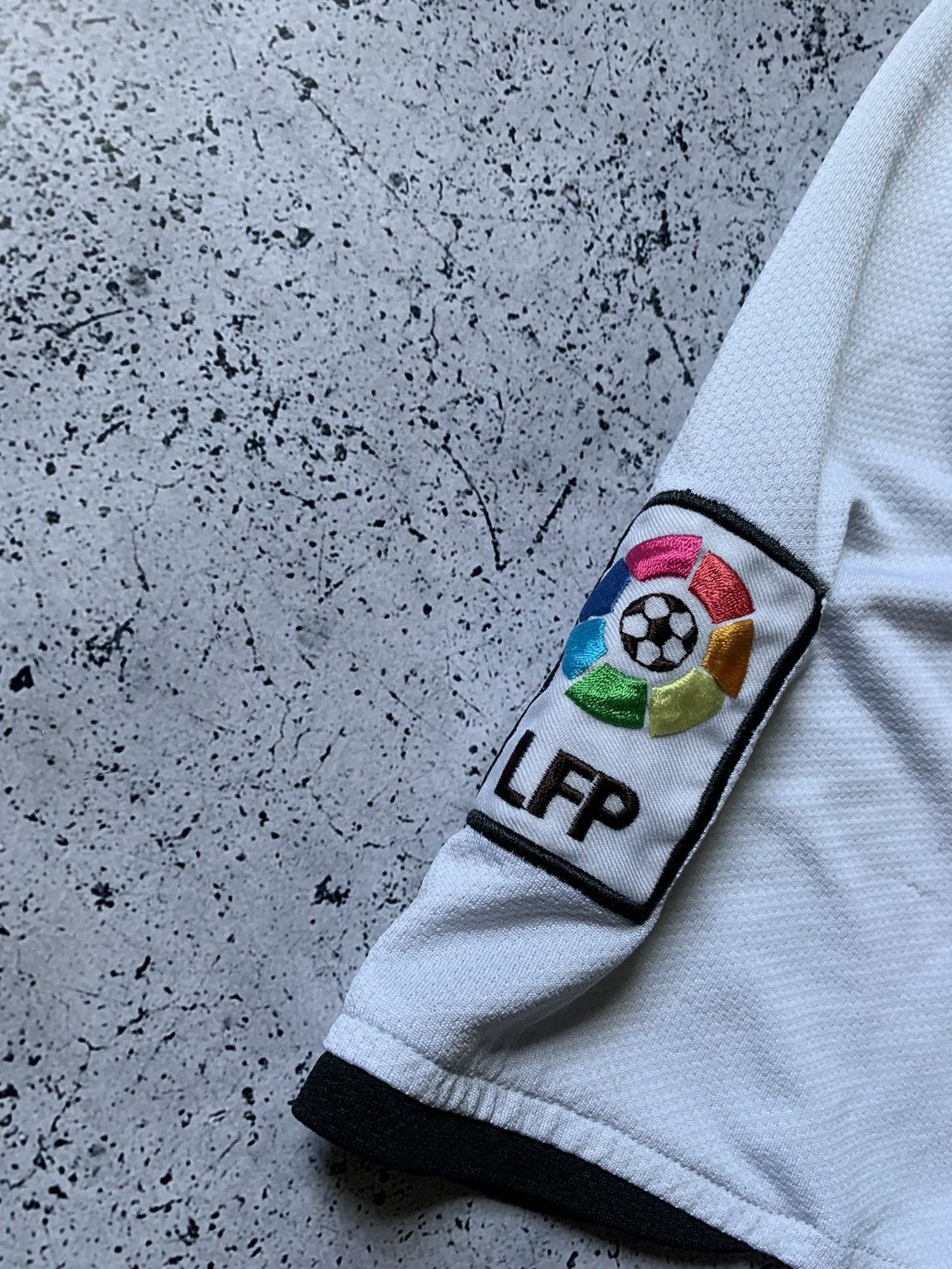 Vintage Vintage Nike Valencia Soccer Jersey Blokecore USA Y2K Drill Size US M / EU 48-50 / 2 - 5 Thumbnail