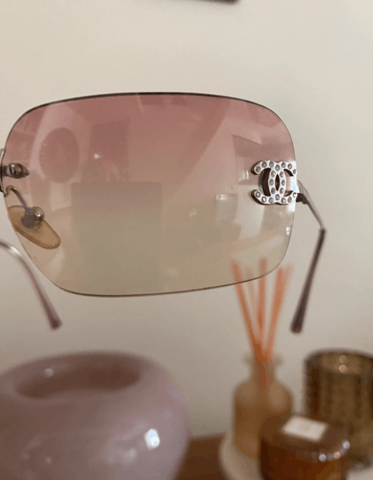 Chanel Chanel Sunglasses 4017-D Rhinestone Logo Rimless Vintage Size ONE SIZE - 2 Thumbnail