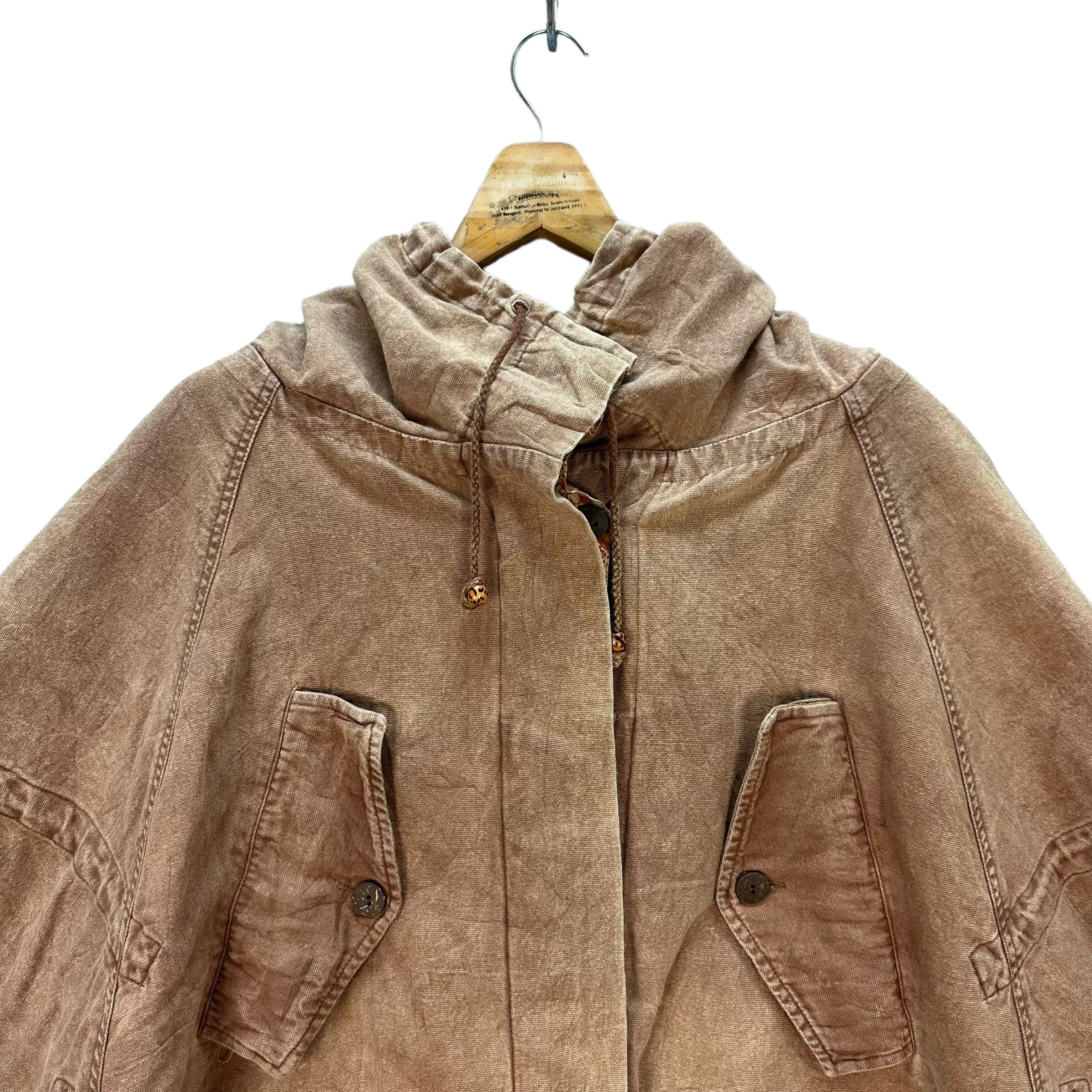 Japanese Brand EL RODEO BACK BIG LOGO PONCHO CAPE COAT #8609-017 Size S / US 4 / IT 40 - 6 Thumbnail