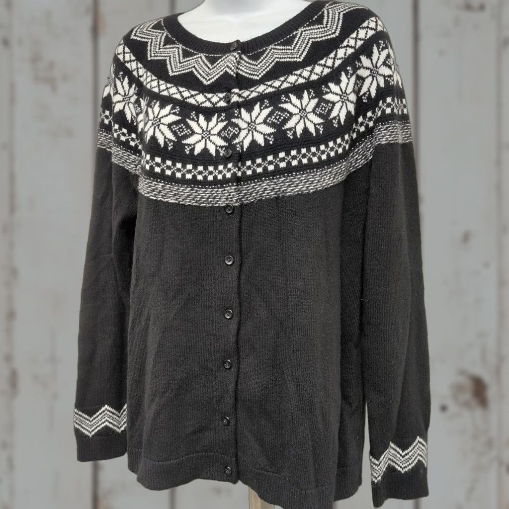 Talbots Talbots Cardigan Women’s Large Black & White Fair Isle Snowflake Knit Sweater Crew Neck Buttoned Raglan Sleeve Size L / US 10 / IT 46 - 1 Thumbnail