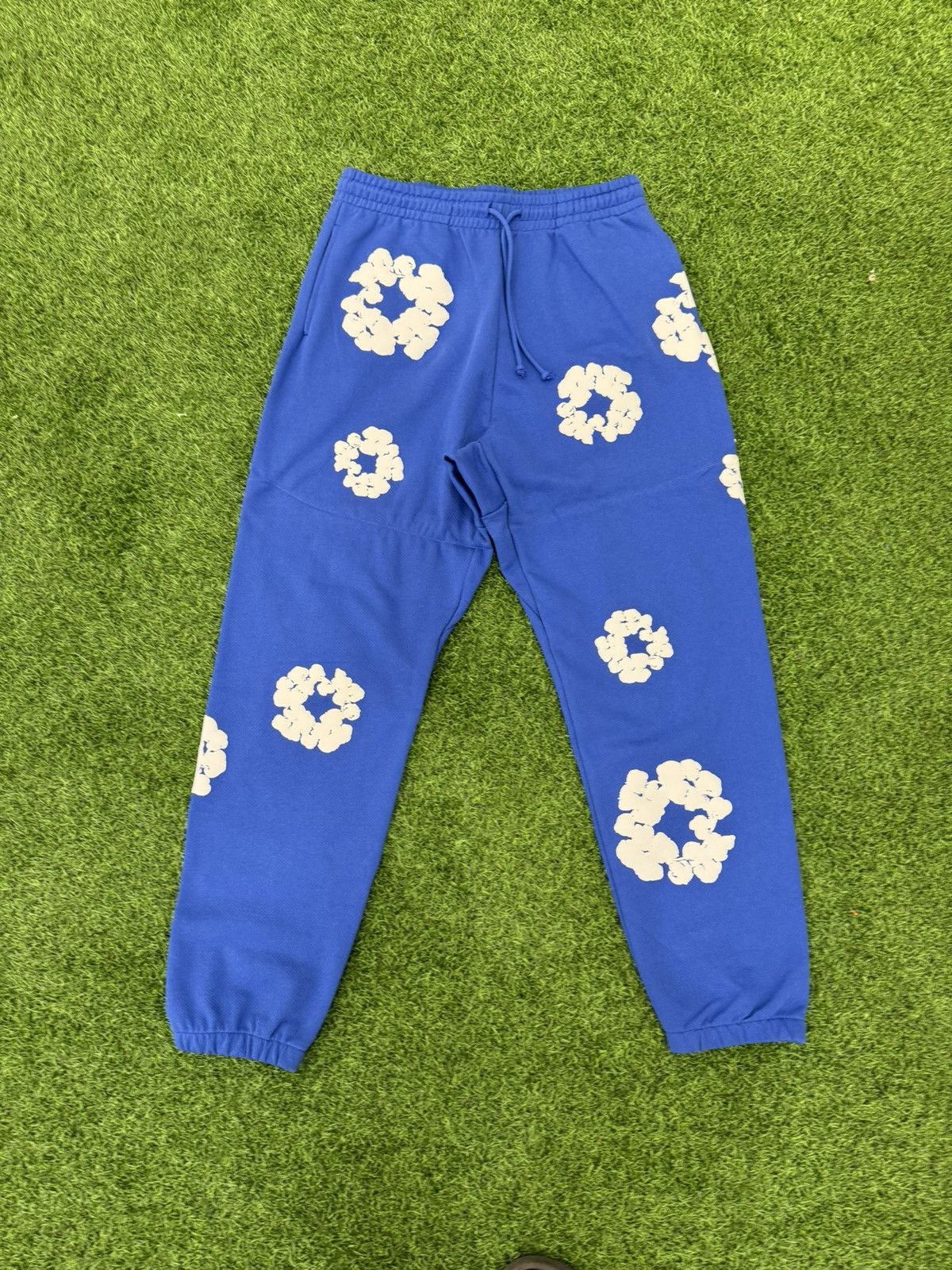 image of Blue Denim Tears “The Cotton Wreath” Sweatpants, Men's (Size 30)