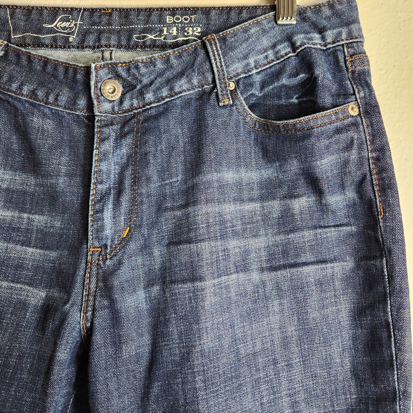 Levi's Levi's Jeans Womens Dark Wash Mid Rise Bootcut 14 Regular 5-Pocket Denim Stretch Pockets Zip Fly Blue Cowboy Western Jeans Mens? Size 36" / US 14 / IT 50 - 2 Thumbnail