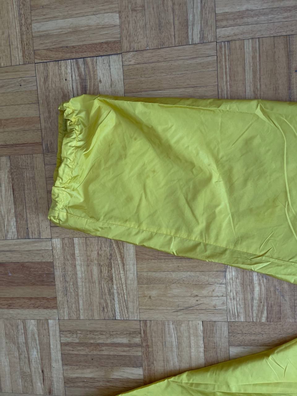 Prada Prada Re-Nylon Piuma Trousers Yellow Track Pants Triangle Size US 36 / EU 52 - 9 Thumbnail