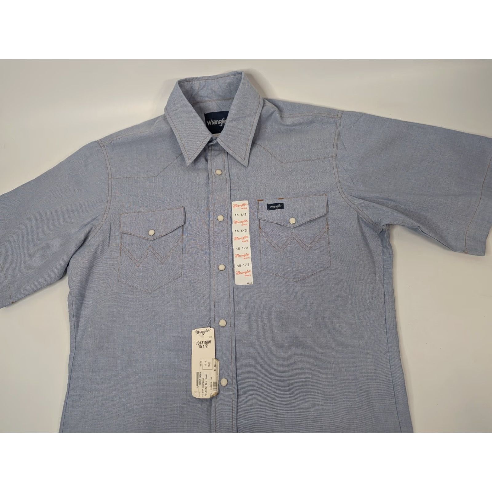 Wrangler VINTAGE Wrangler Light Blue Chambray Pearl Snap Western SS Shirt Men's XL Blue Cowboy Cut Work 90s Wrangler Cowboy Cut Shirt Size US XL / EU 56 / 4 - 2 Thumbnail