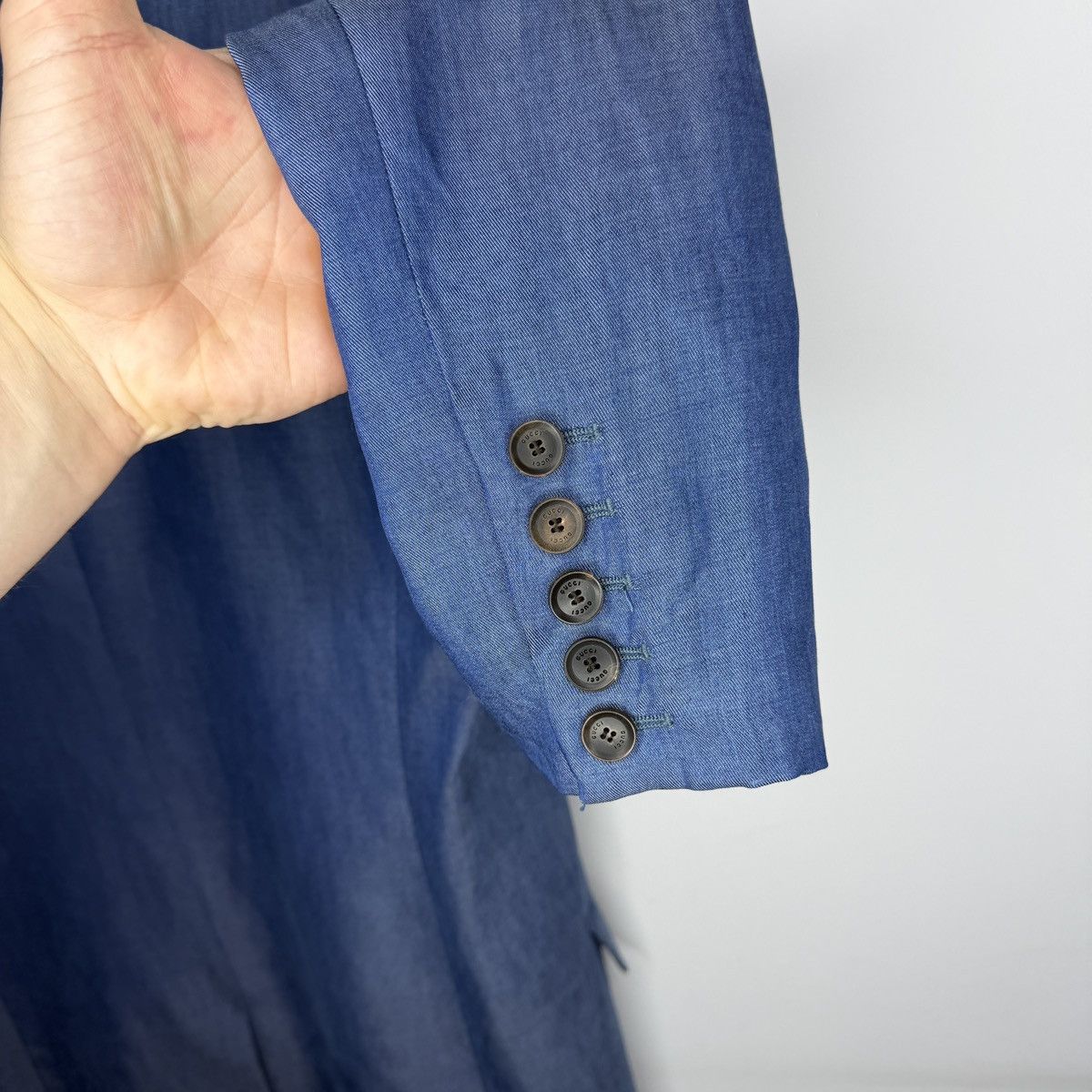 Gucci 2000s' Gucci by Tom Ford Blue Silk Rayon Blazer Jacket Size M / US 6-8 / IT 42-44 - 10 Thumbnail