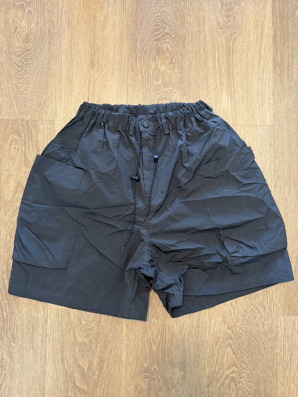 Ballow nylon cargo baggy short