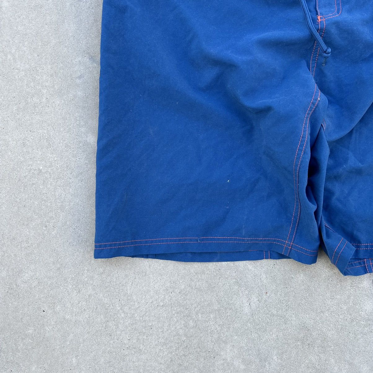 Adidas × Japanese Brand Vintage Adidas Shorts Rap Swimwear Surf Style Y2K 00s USA Size US 34 / EU 50 - 4 Thumbnail