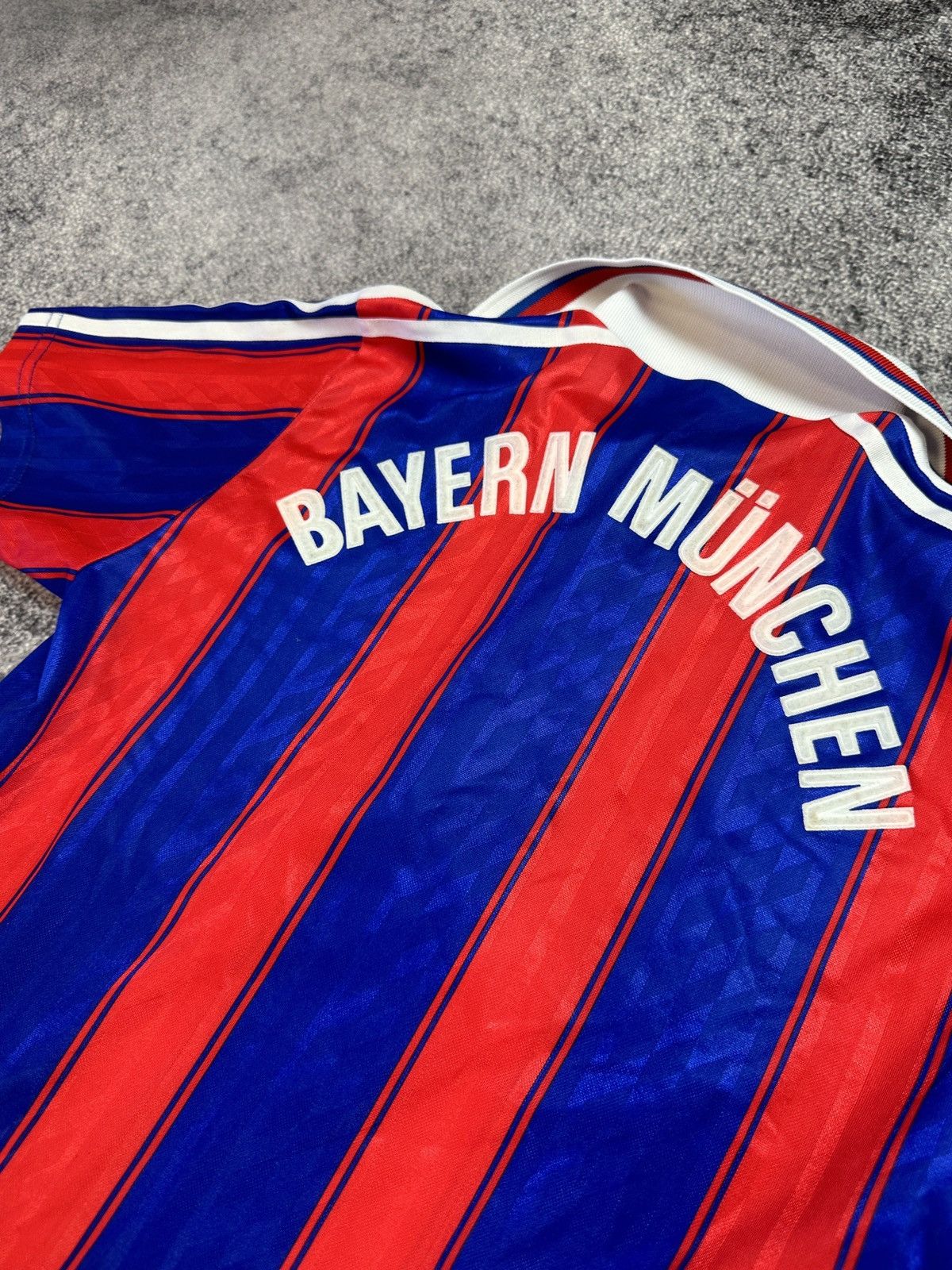 Adidas × Vintage Vintage Adidas Bayern Munich Opel Soccer Jersey Shorts Suits Size US XXS / EU 40 - 5 Thumbnail