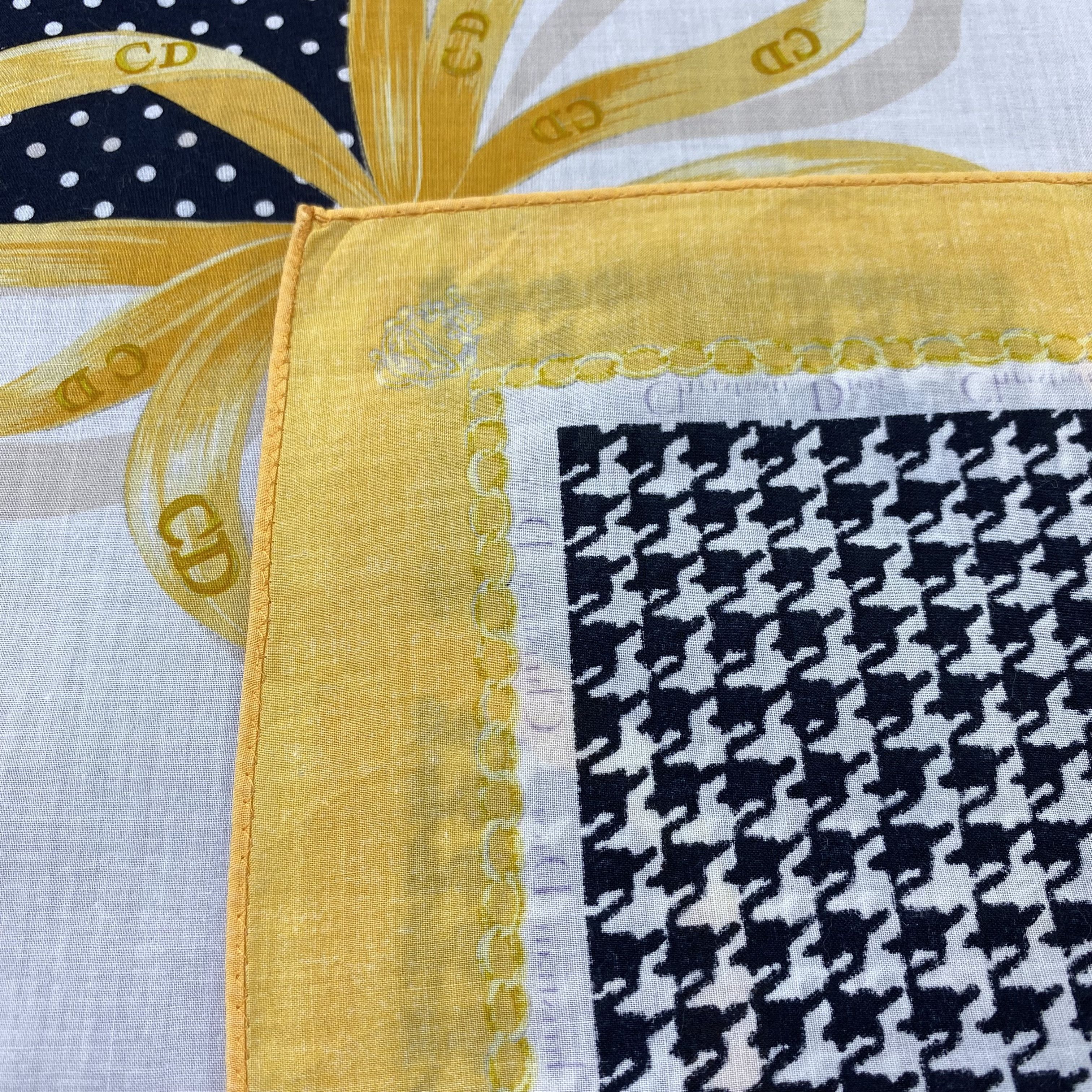 Vintage Christian Dior Handkerchief / Bandana / Neckerchief-B2212 Size ONE SIZE - 7 Thumbnail