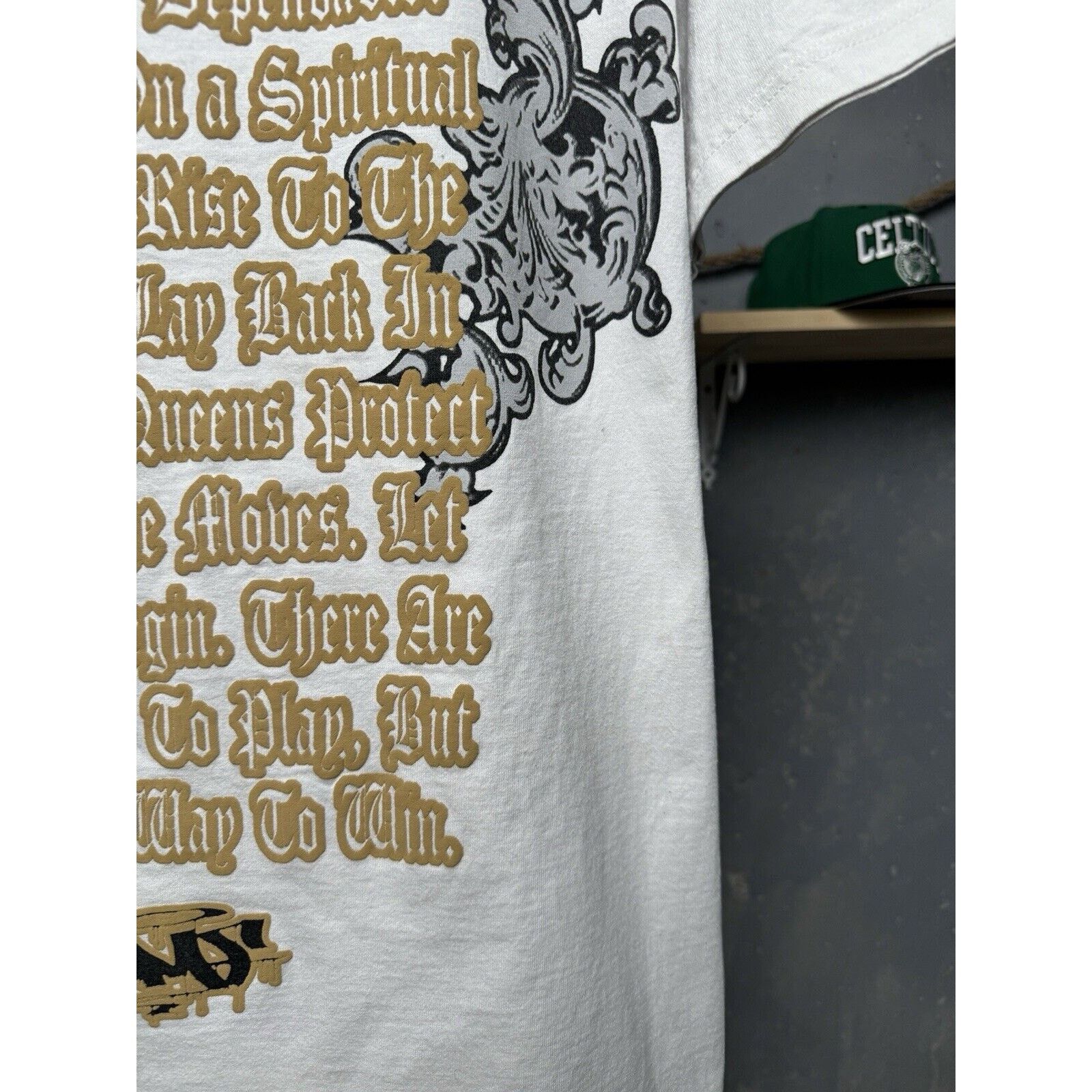 Vintage Give Me Face Rap HipHop T-Shirt Y2K Size L Men Streetwear Size US L / EU 52-54 / 3 - 17 Thumbnail