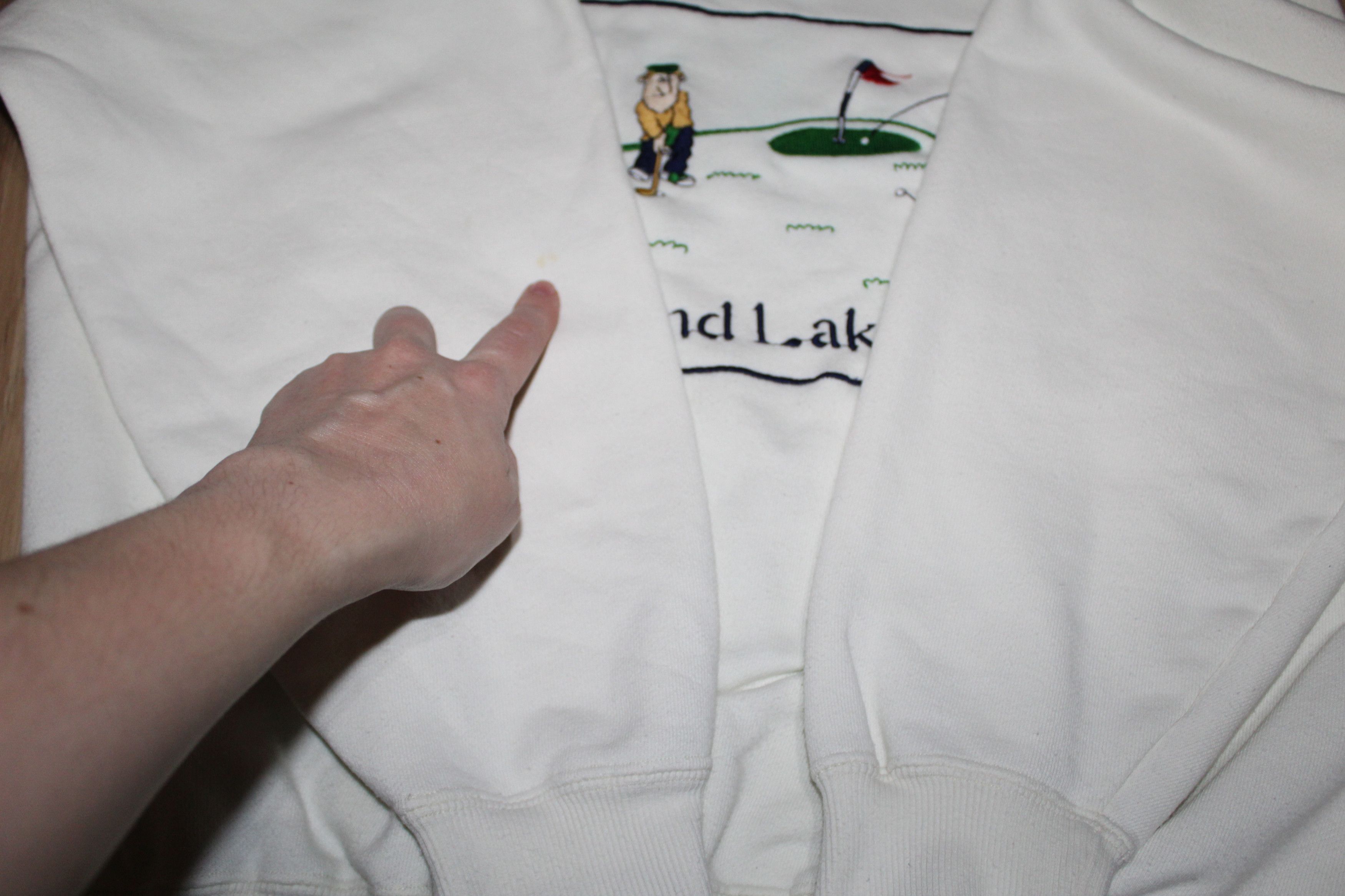 Vintage Vintage 90’ CHLAND LAKE GOLF Comic Strip Cartoon Sweatshirt Size US L / EU 52-54 / 3 - 8 Thumbnail