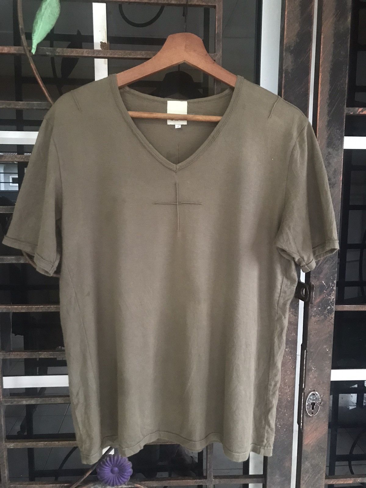 Yohji Yamamoto A.A.R Yohji Design Studio V Neck T shirt Size US S / EU 44-46 / 1 - 1 Thumbnail
