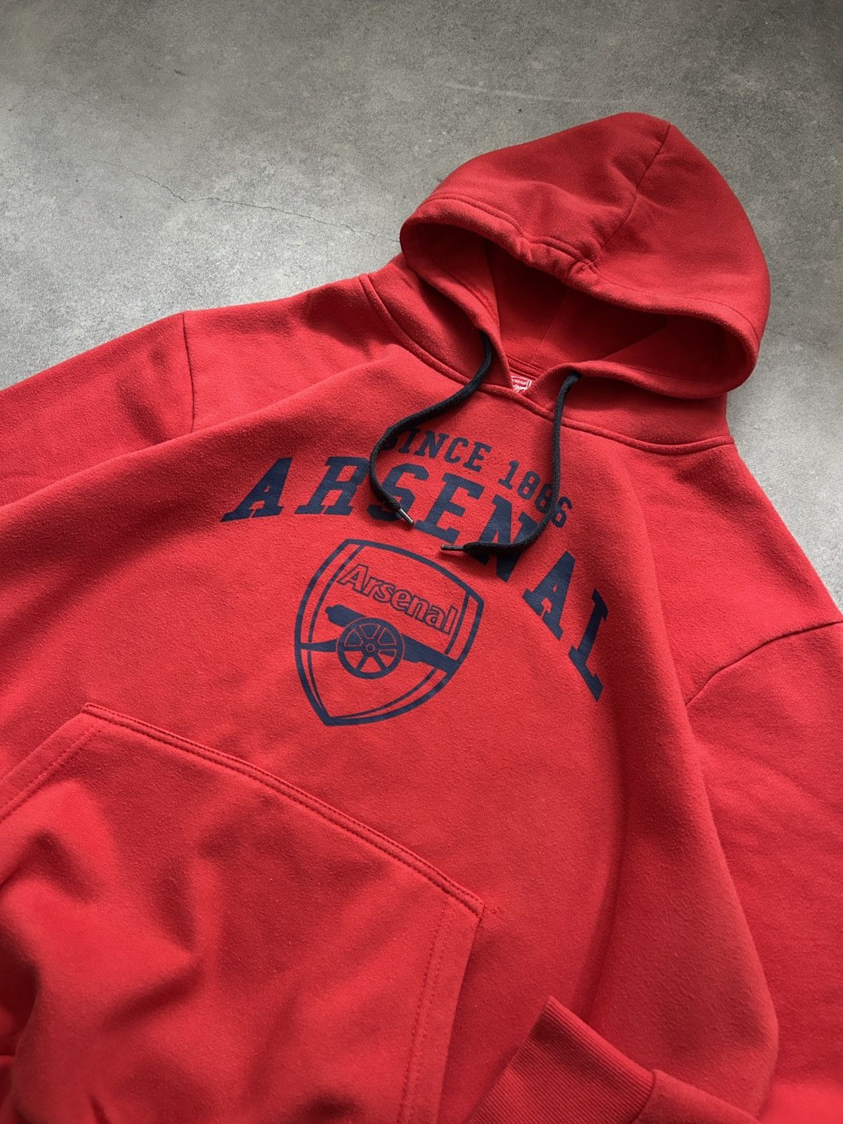 Vintage Vintage Arsenal Big logo baggy red hoodies mens y2k Size US XL / EU 56 / 4 - 3 Thumbnail