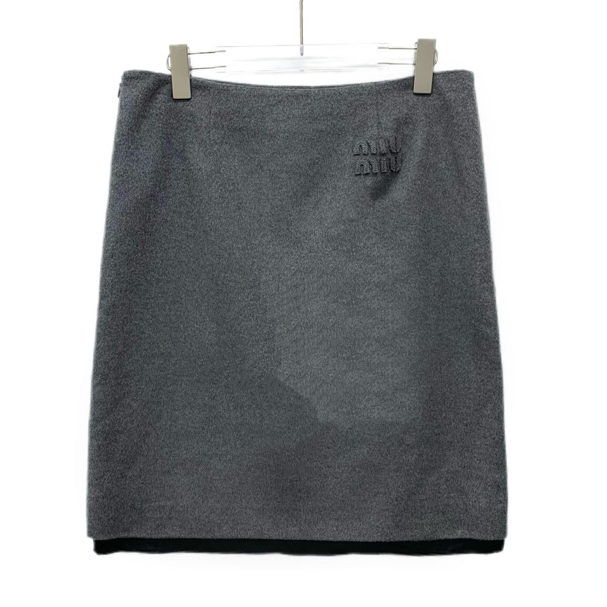 Miu Miu Miu Miu 22FW Grey Letter Embroidery Wool Casual Skirt K26WX Size 26" / US 2 / IT 38 - 2 Thumbnail