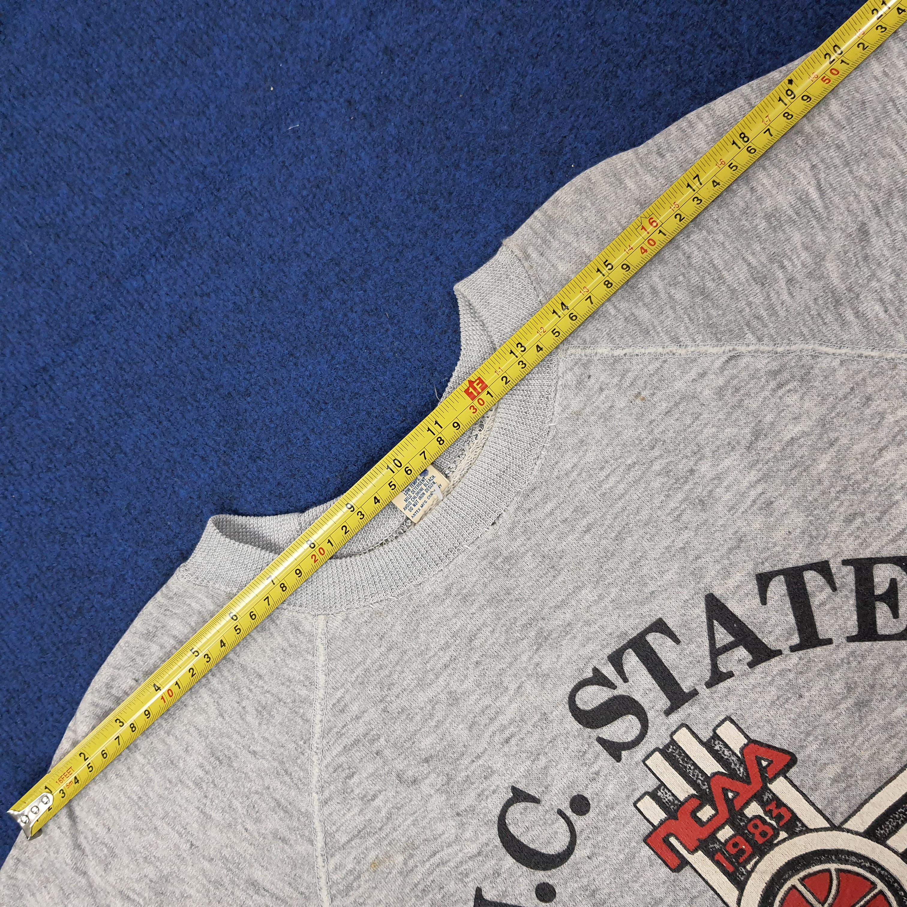 NBA Vintage NCAA Basketball Team Wolfpack Sweatshirt C251N7 Size US M / EU 48-50 / 2 - 8 Thumbnail
