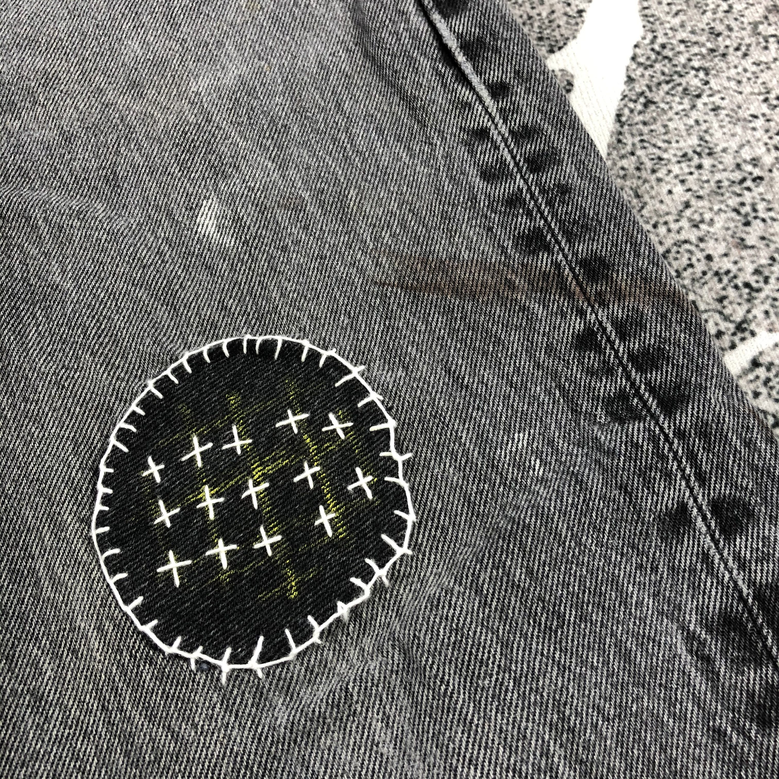 Levi's Vintage Levis 501 Jeans Patchwork Faded Black Denim KJ726 Size US 32 / EU 48 - 10 Thumbnail