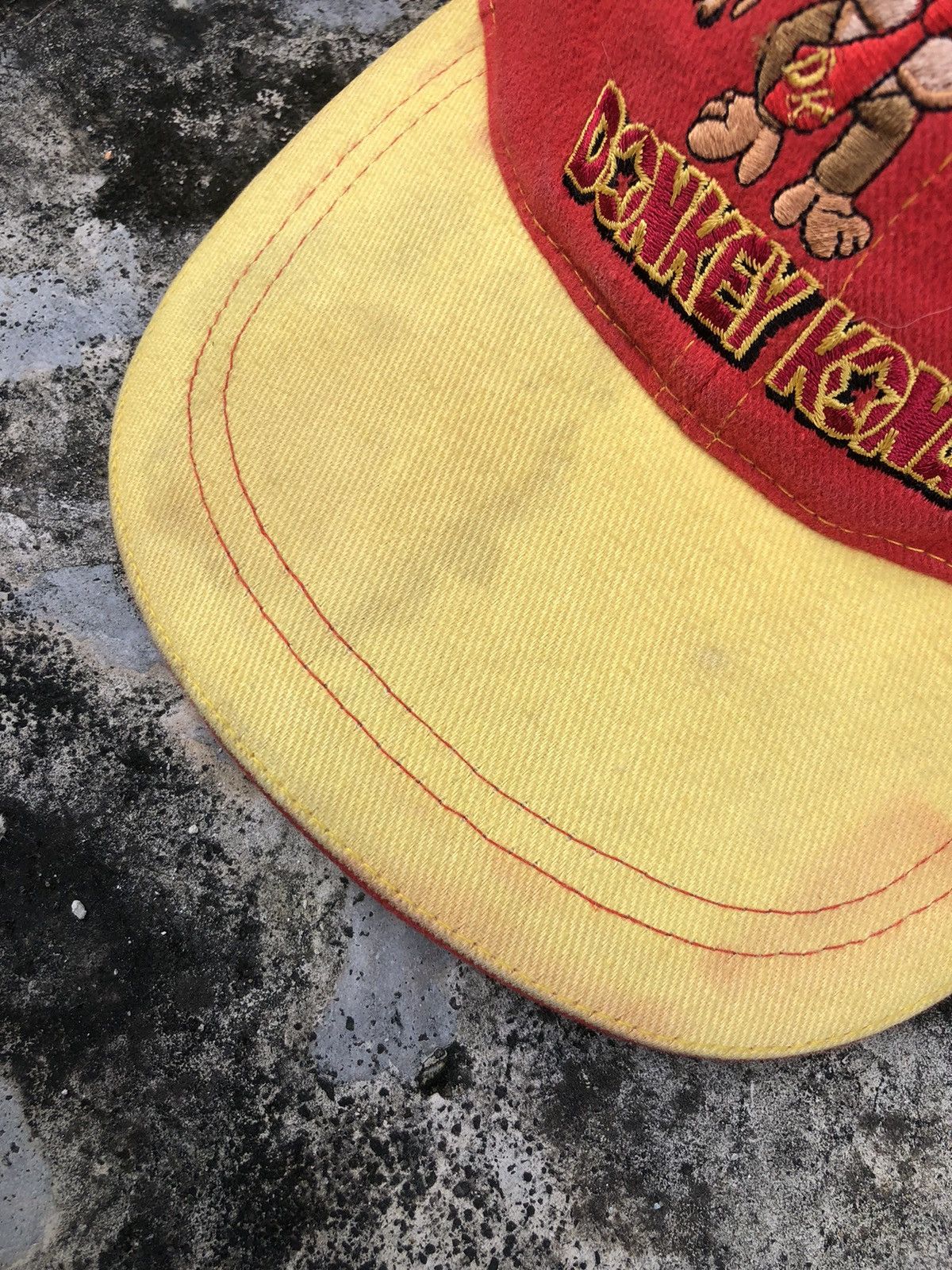 Nintendo Rare🔥 Vintage 2000 Donkey Kong Nintendo Game Boy Cap Size ONE SIZE - 4 Thumbnail